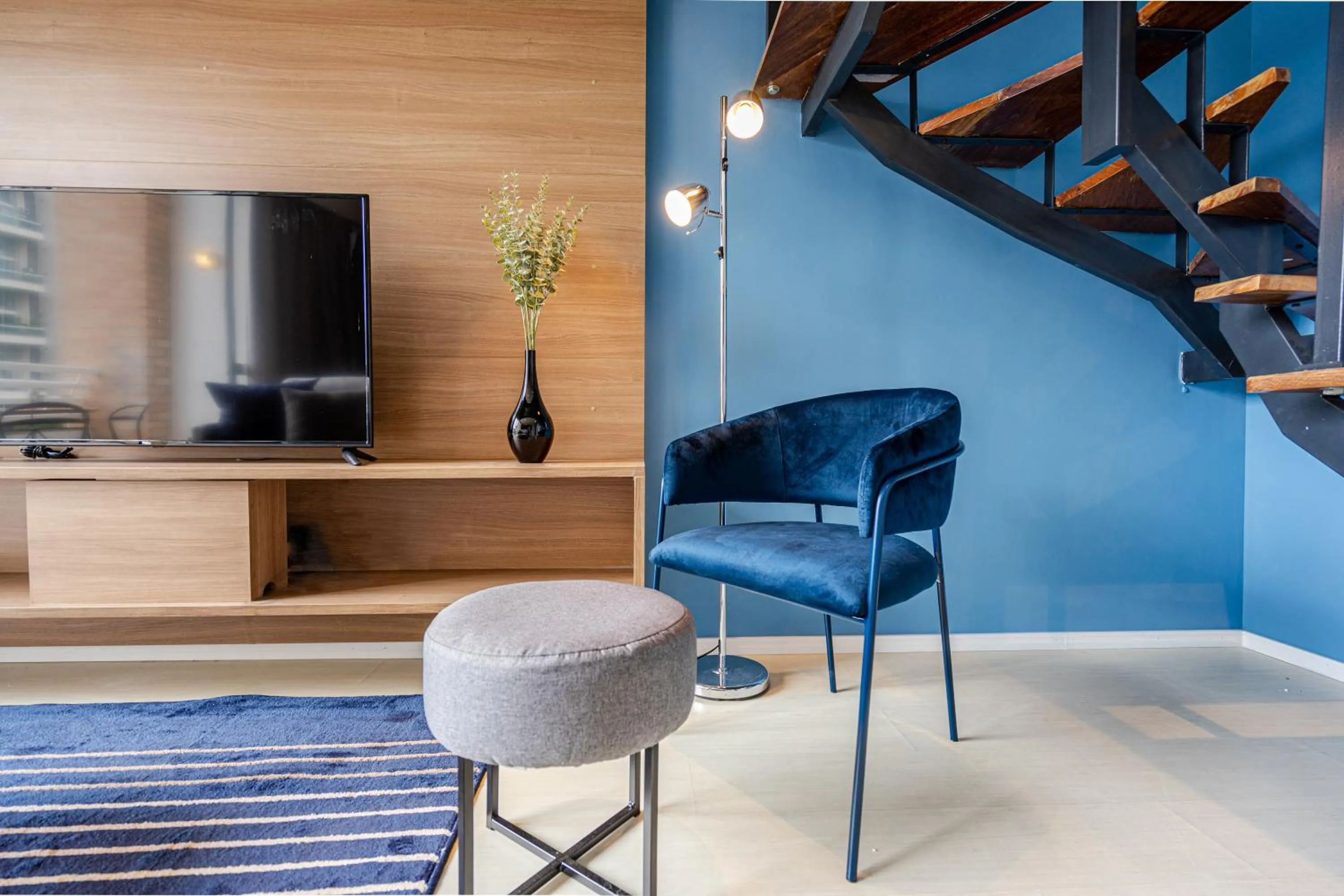 Day in Charlie NYC Berrini