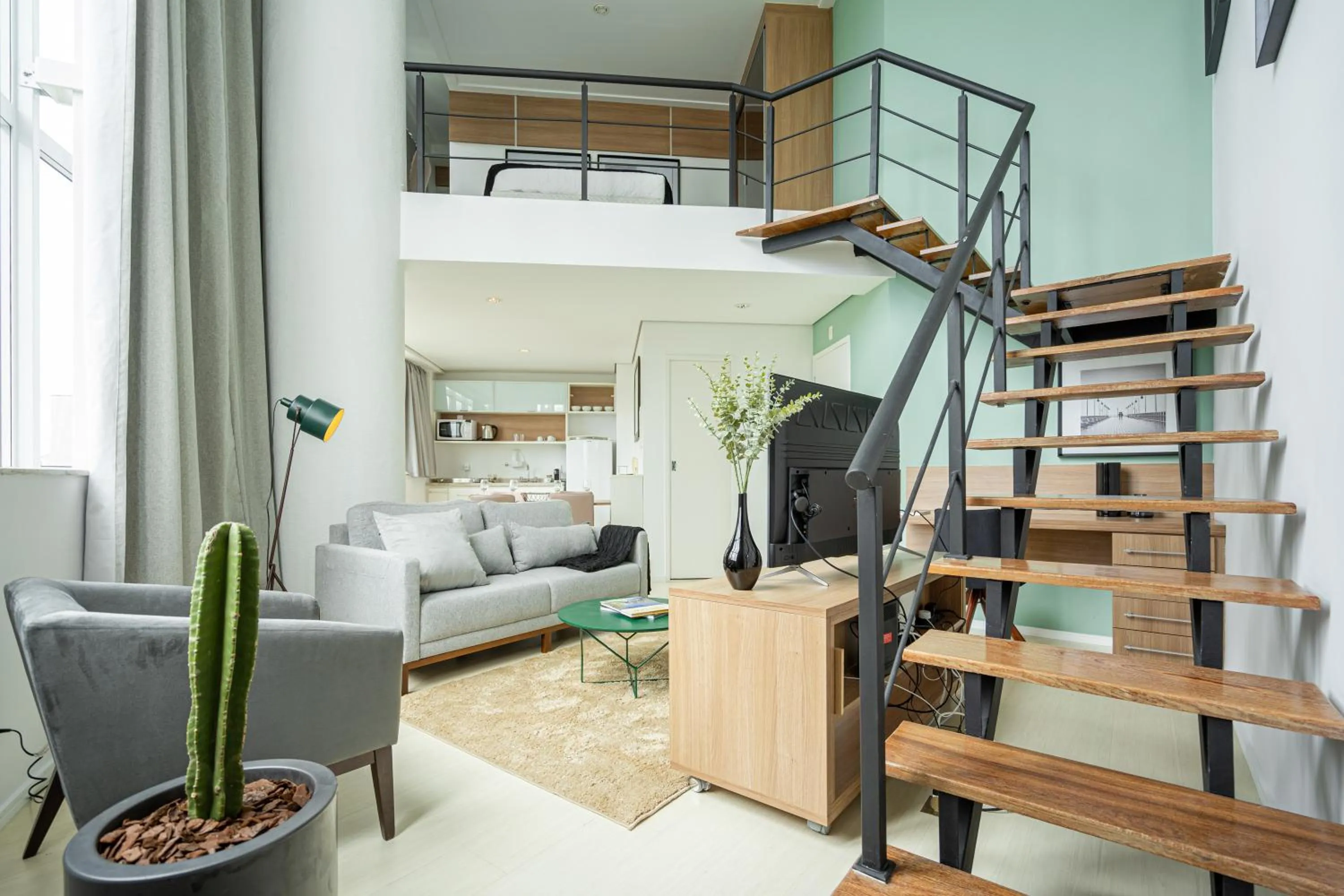 Living room in Charlie NYC Berrini