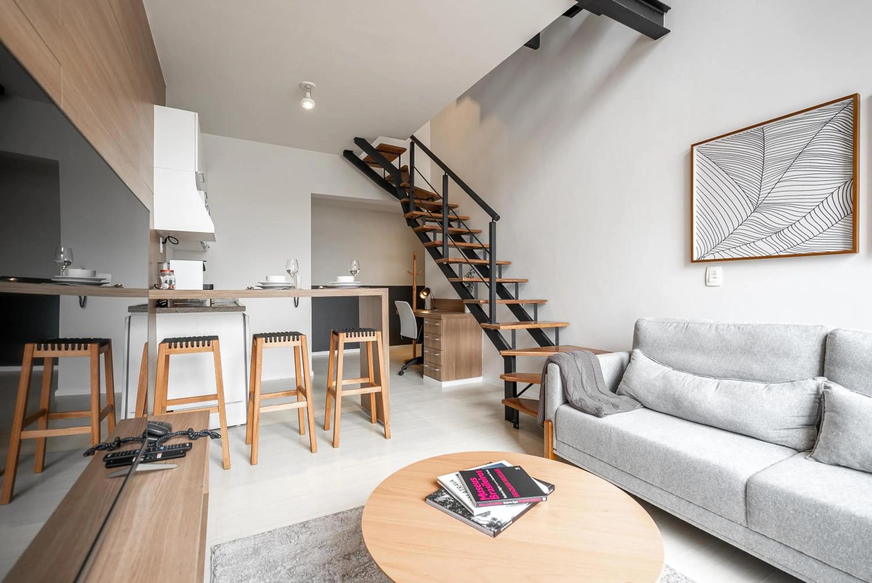 Day in Charlie NYC Berrini