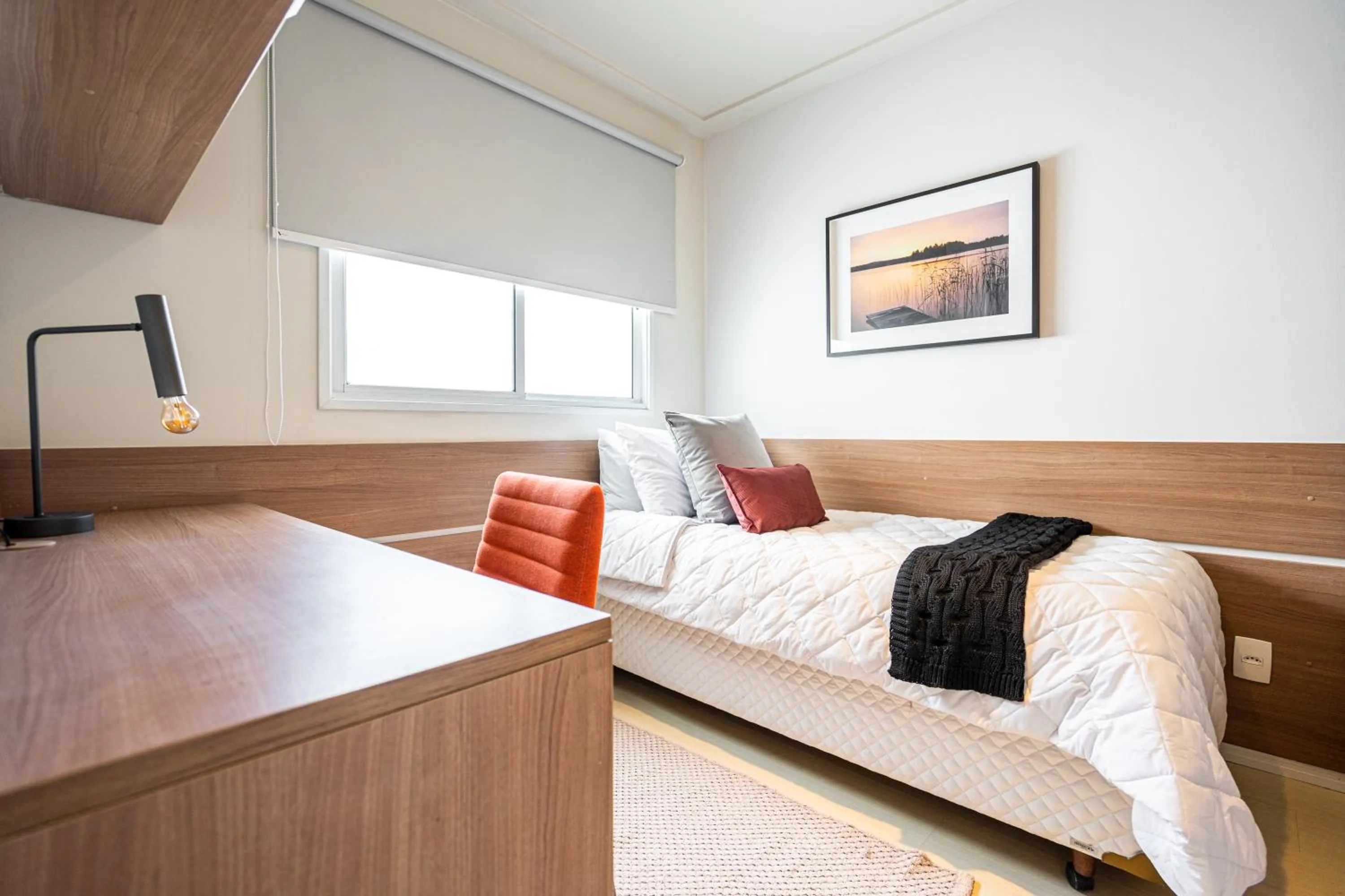 Bed in Charlie NYC Berrini