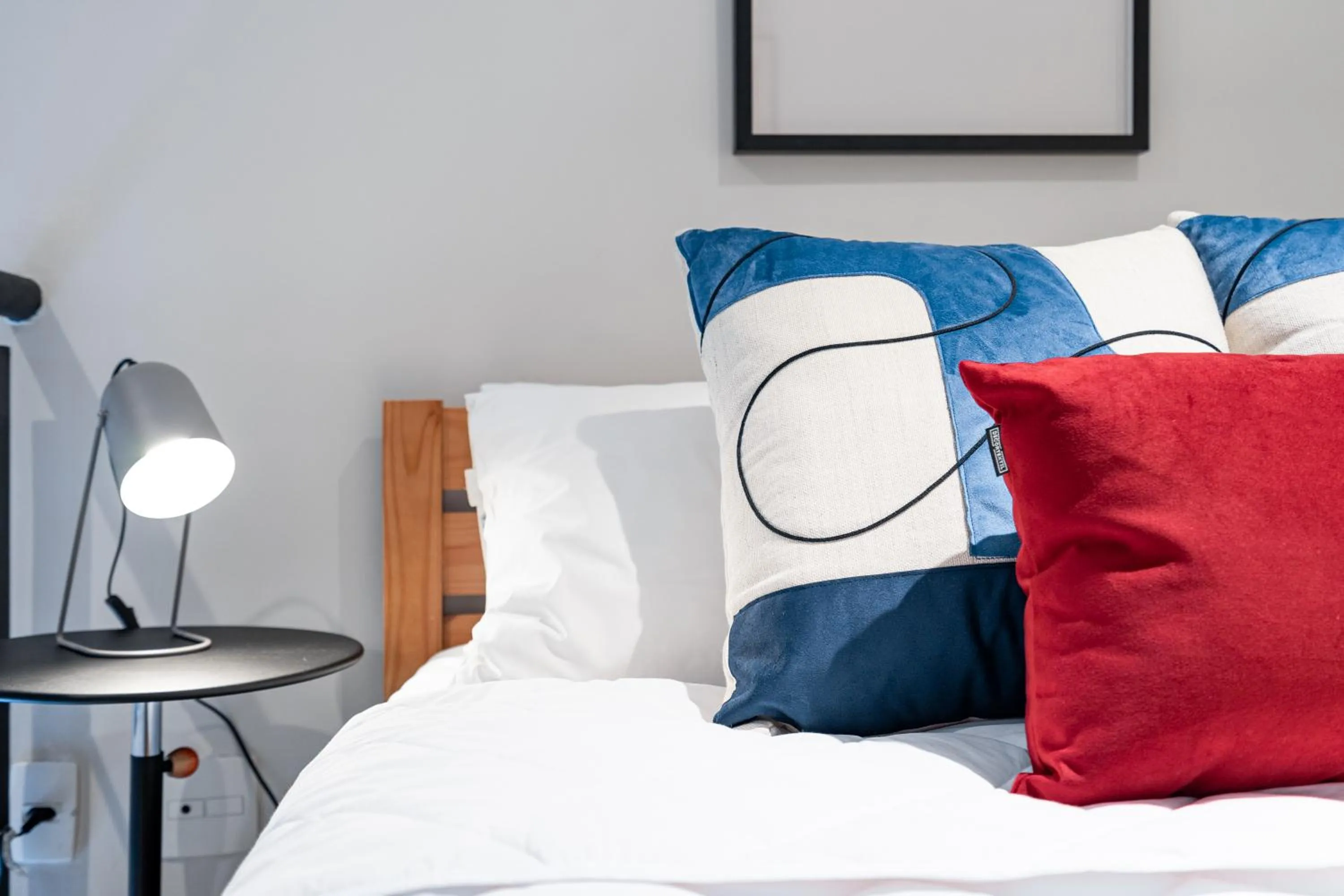 Bed in Charlie NYC Berrini