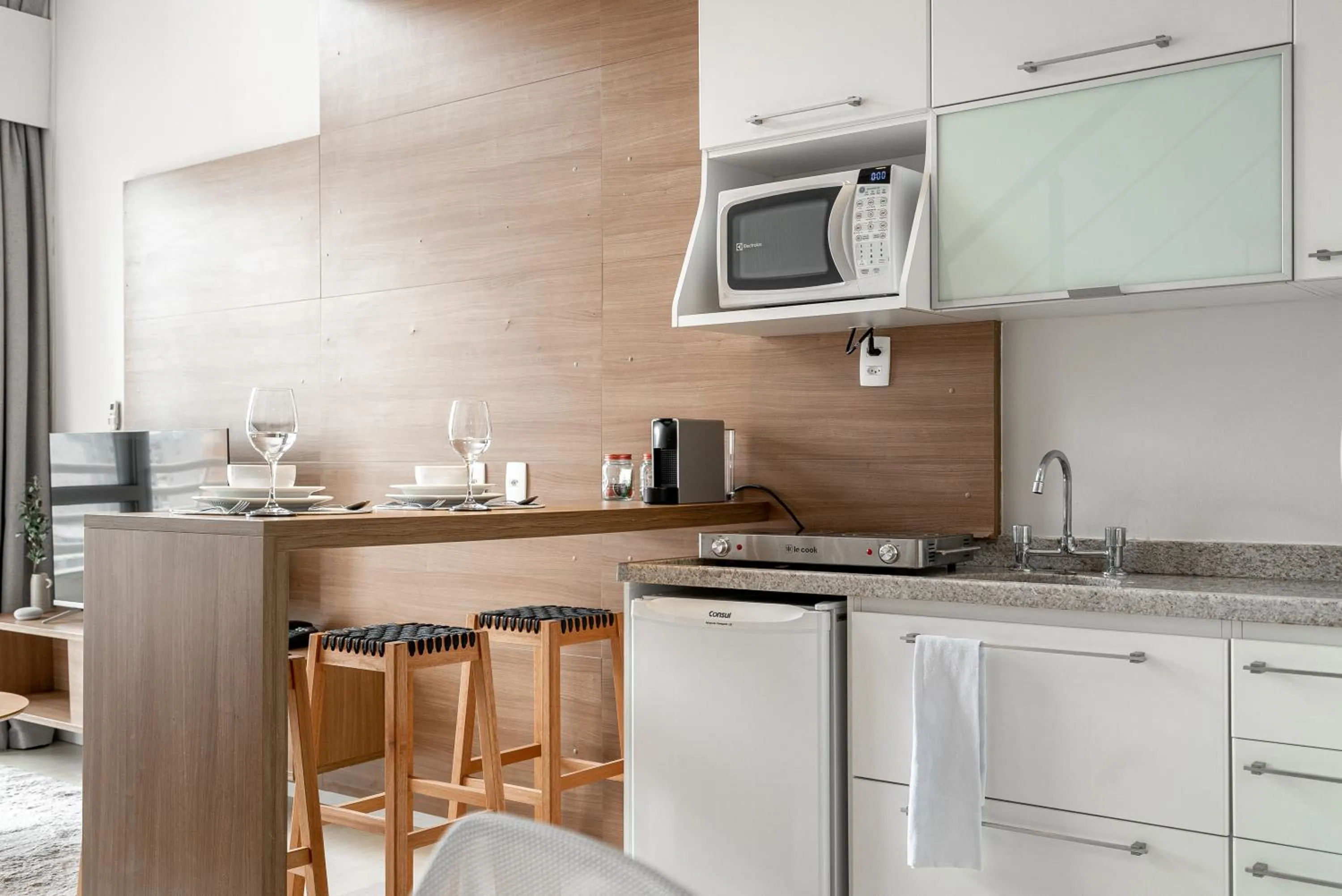 Day in Charlie NYC Berrini