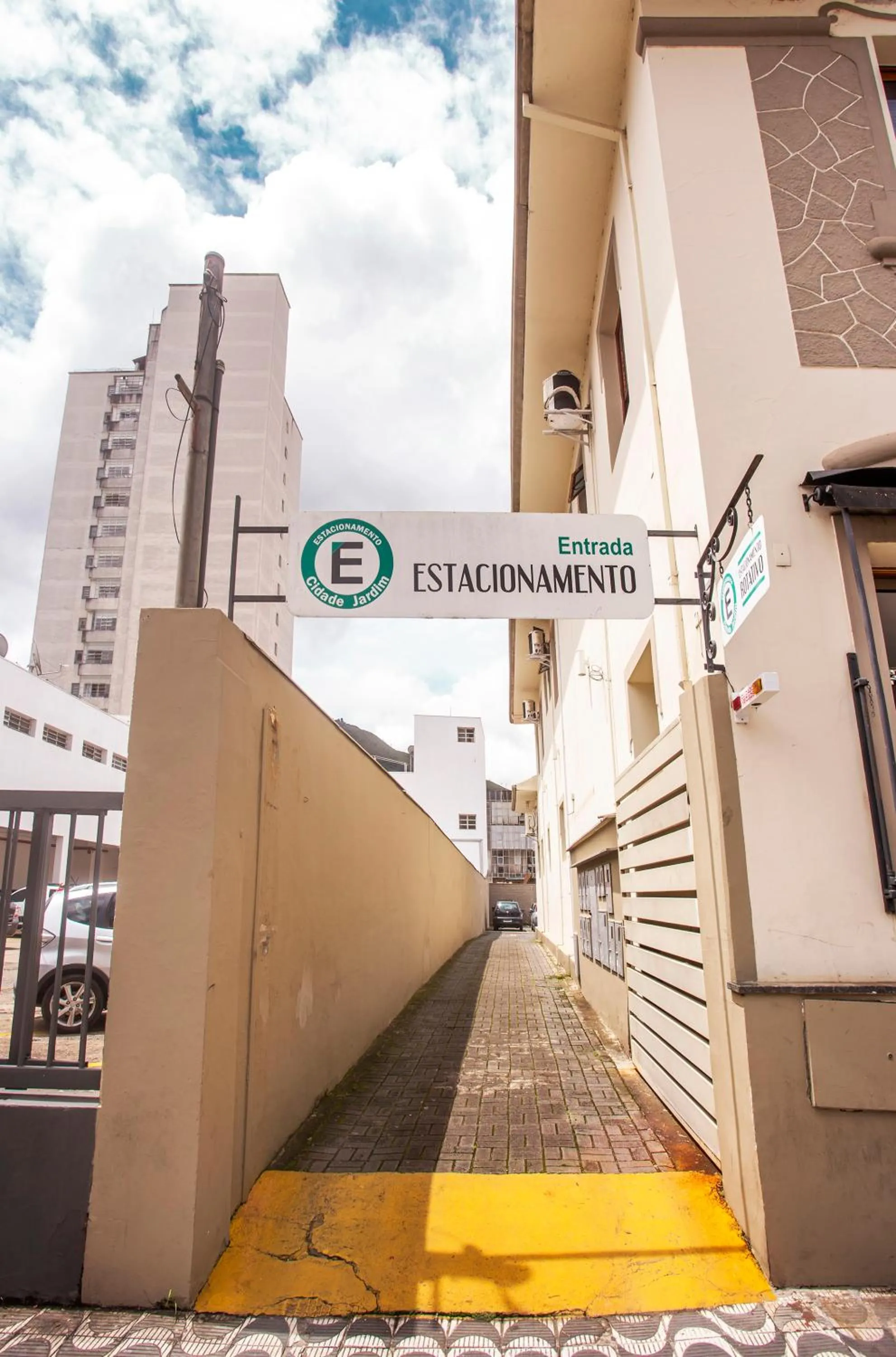 Parking in Hotel Gambrinus