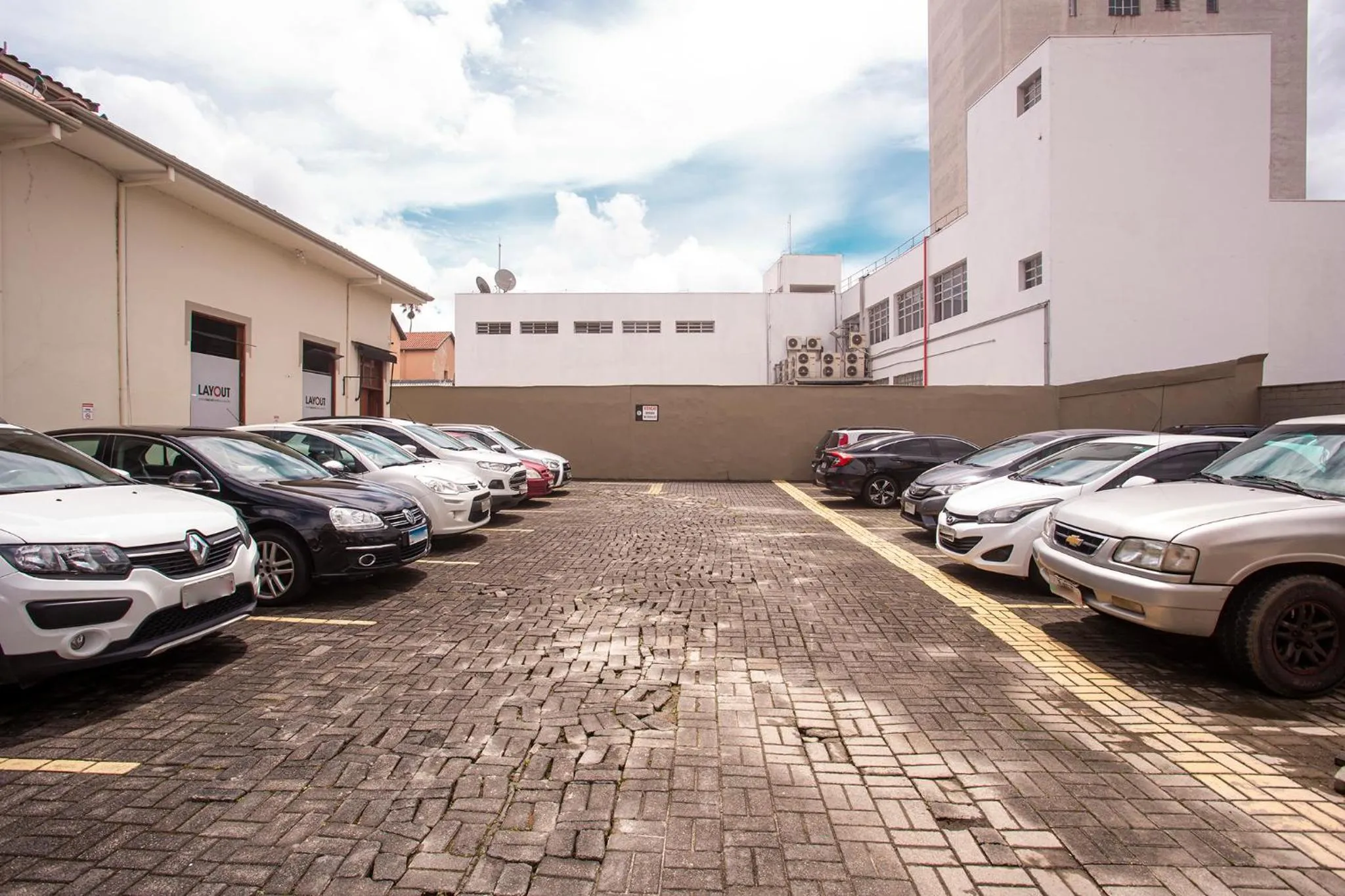 Parking in Hotel Gambrinus