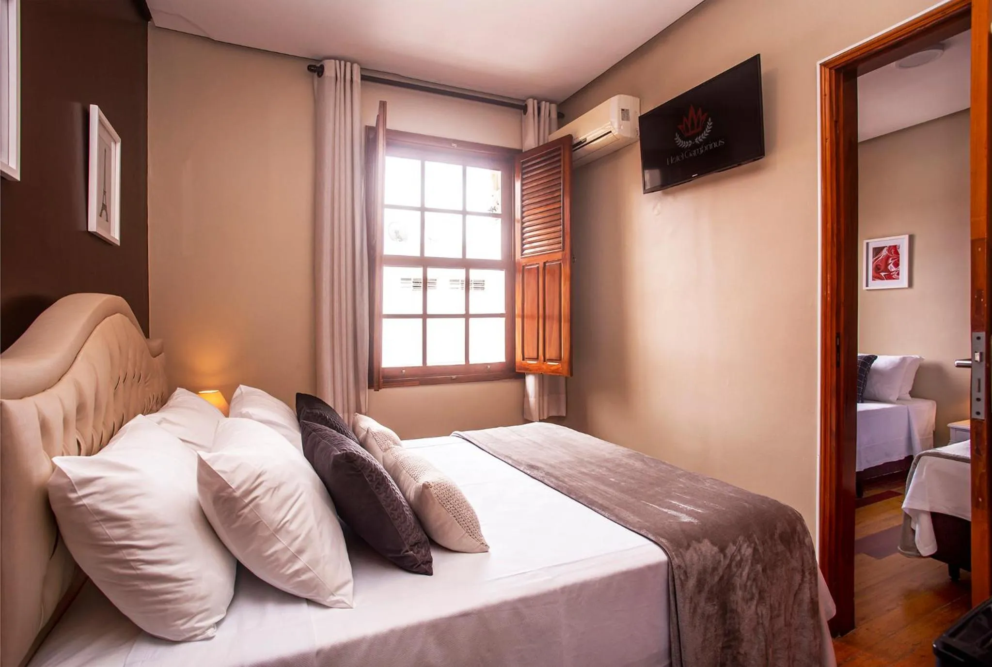 Bedroom, Bed in Hotel Gambrinus