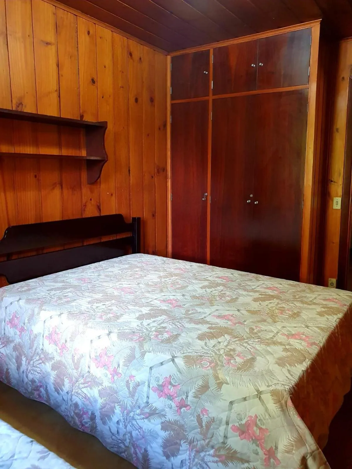 Bedroom, Bed in Colônia SAA