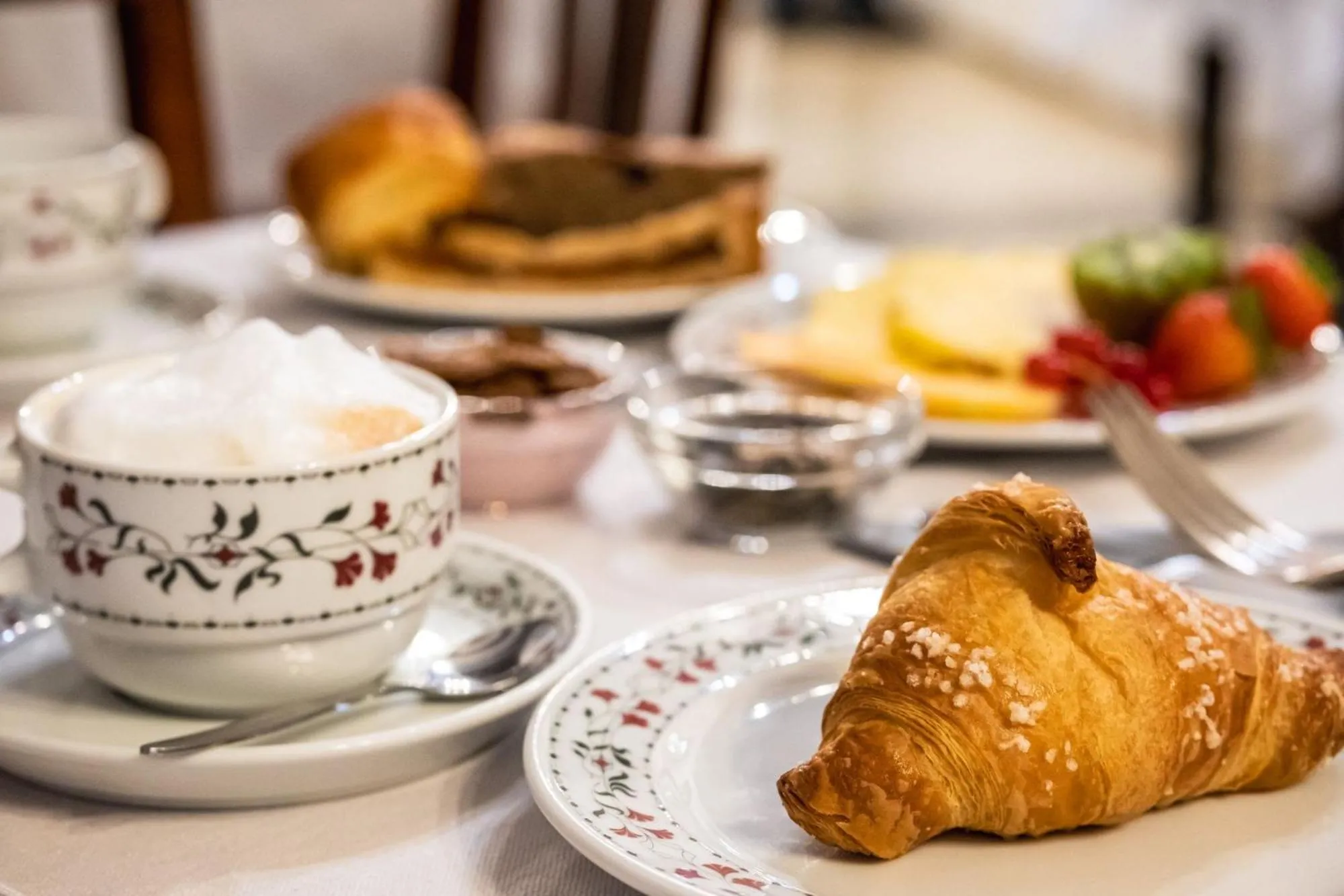 Breakfast in Hotel La Meridiana