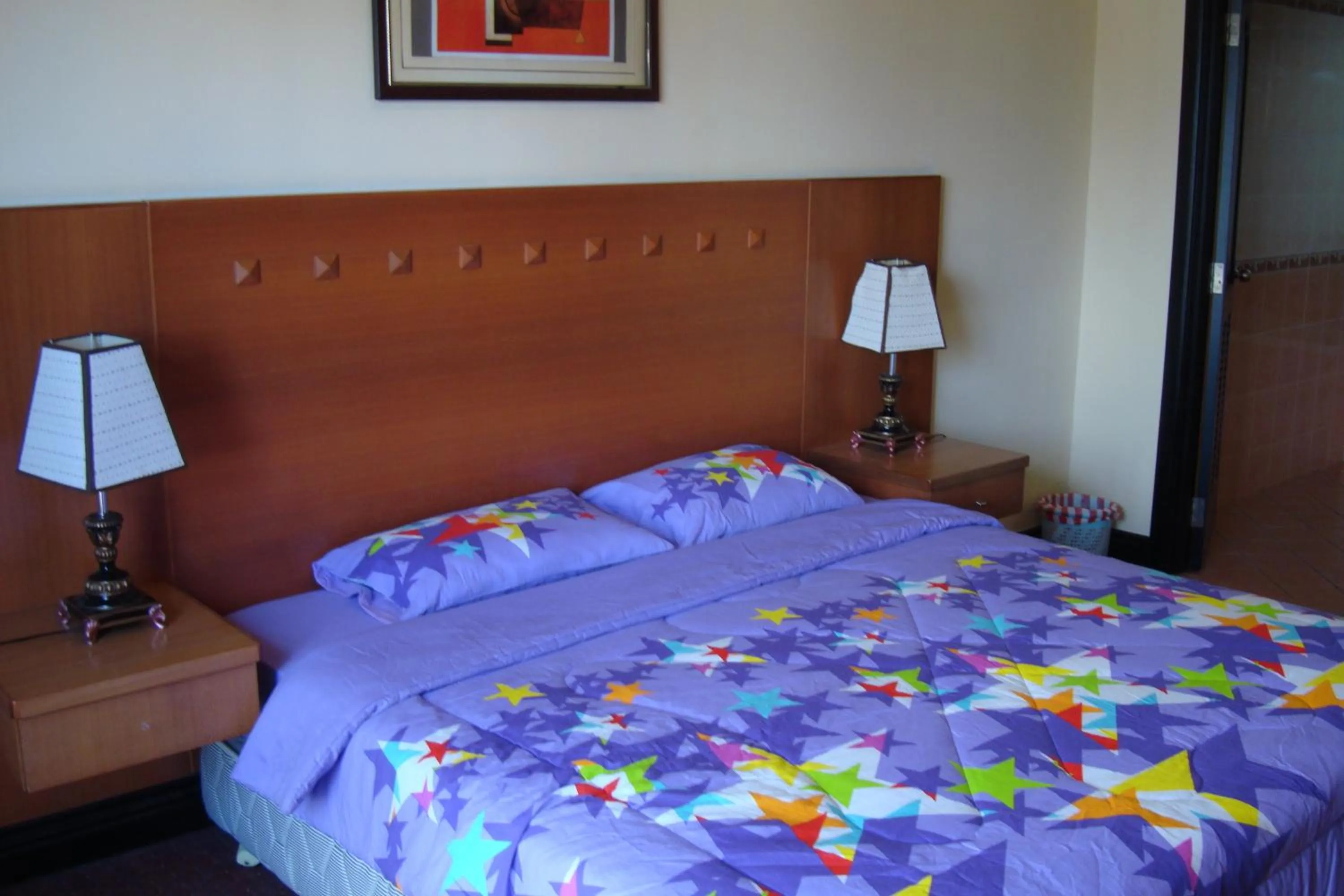 Bedroom, Bed in Dorcas Service Apartment - Marina Court