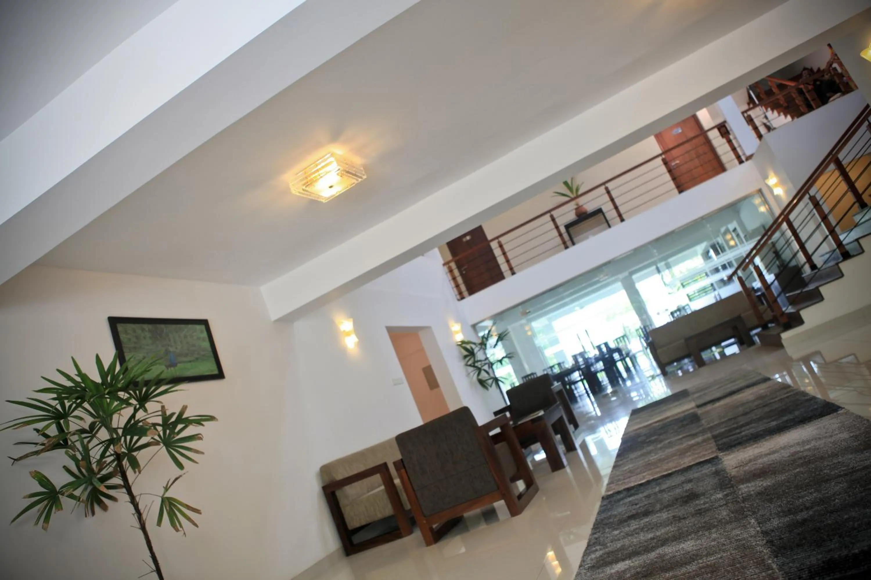 Facade/entrance in Lavendish Okrin Hotel