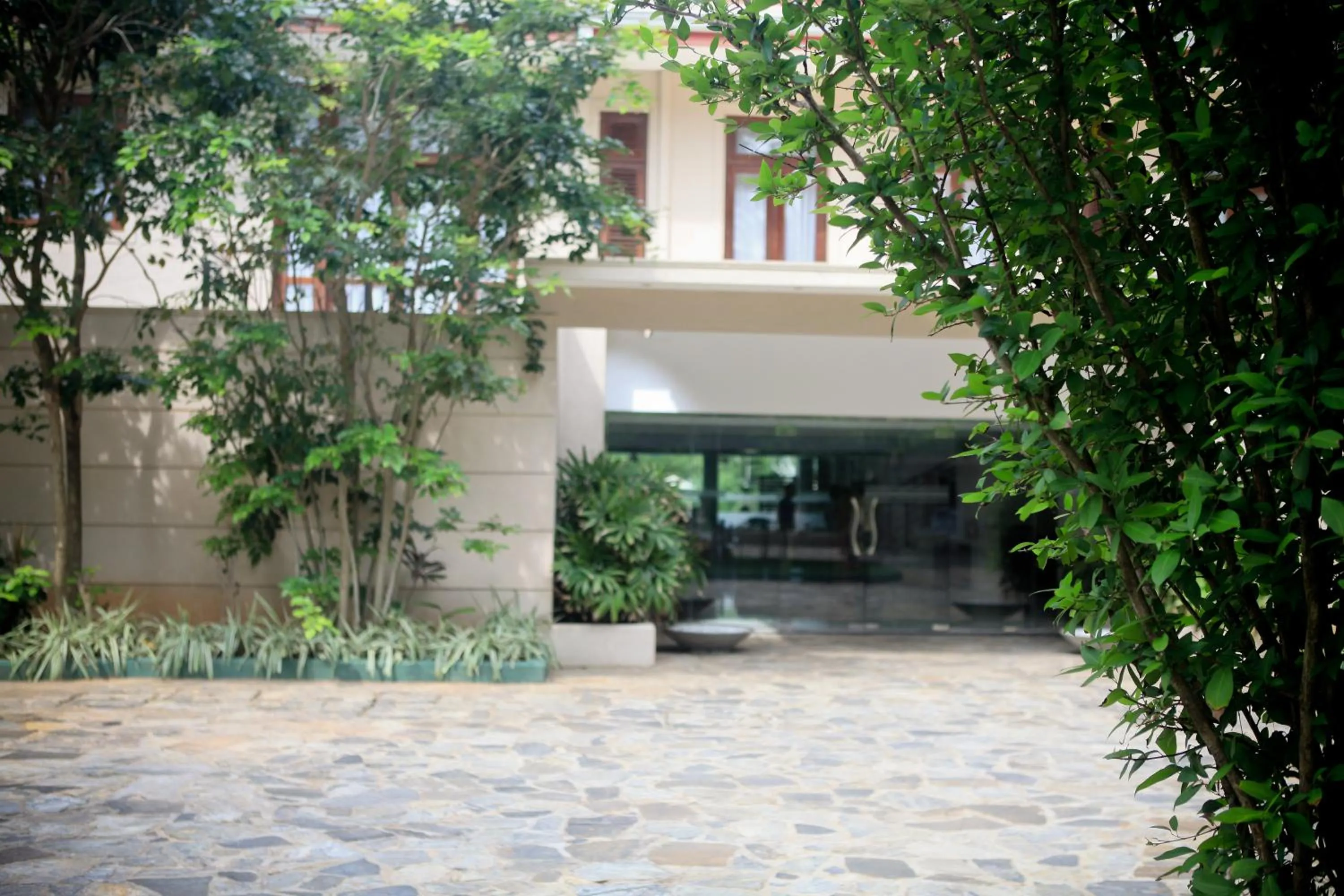 Facade/entrance in Lavendish Okrin Hotel