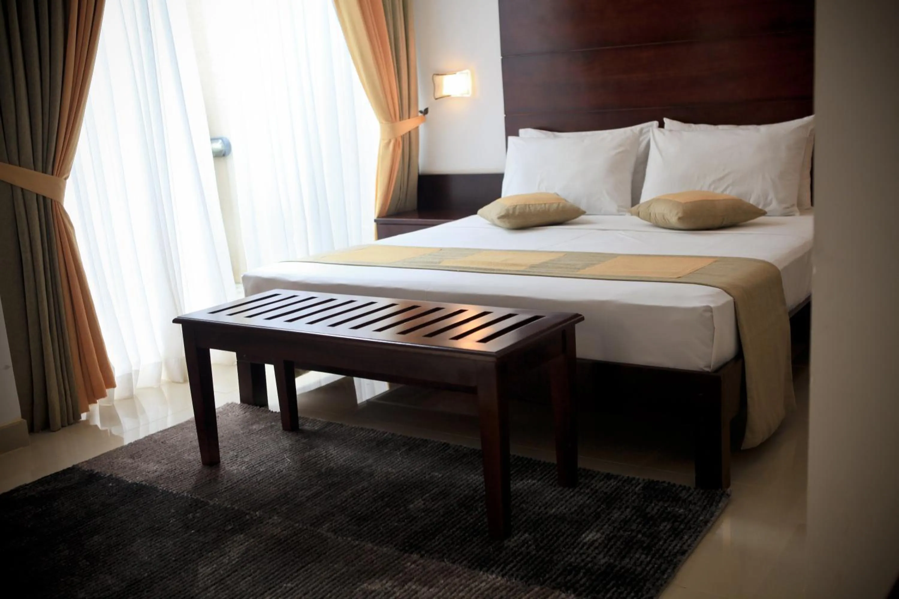 Photo of the whole room, Bed in Lavendish Okrin Hotel