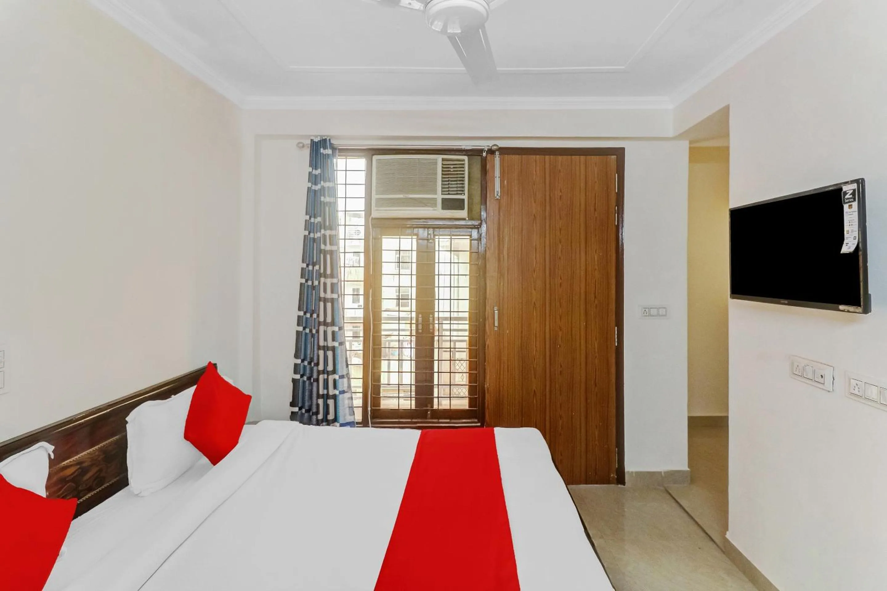 Bedroom, Bed in Hotel O South Plaza