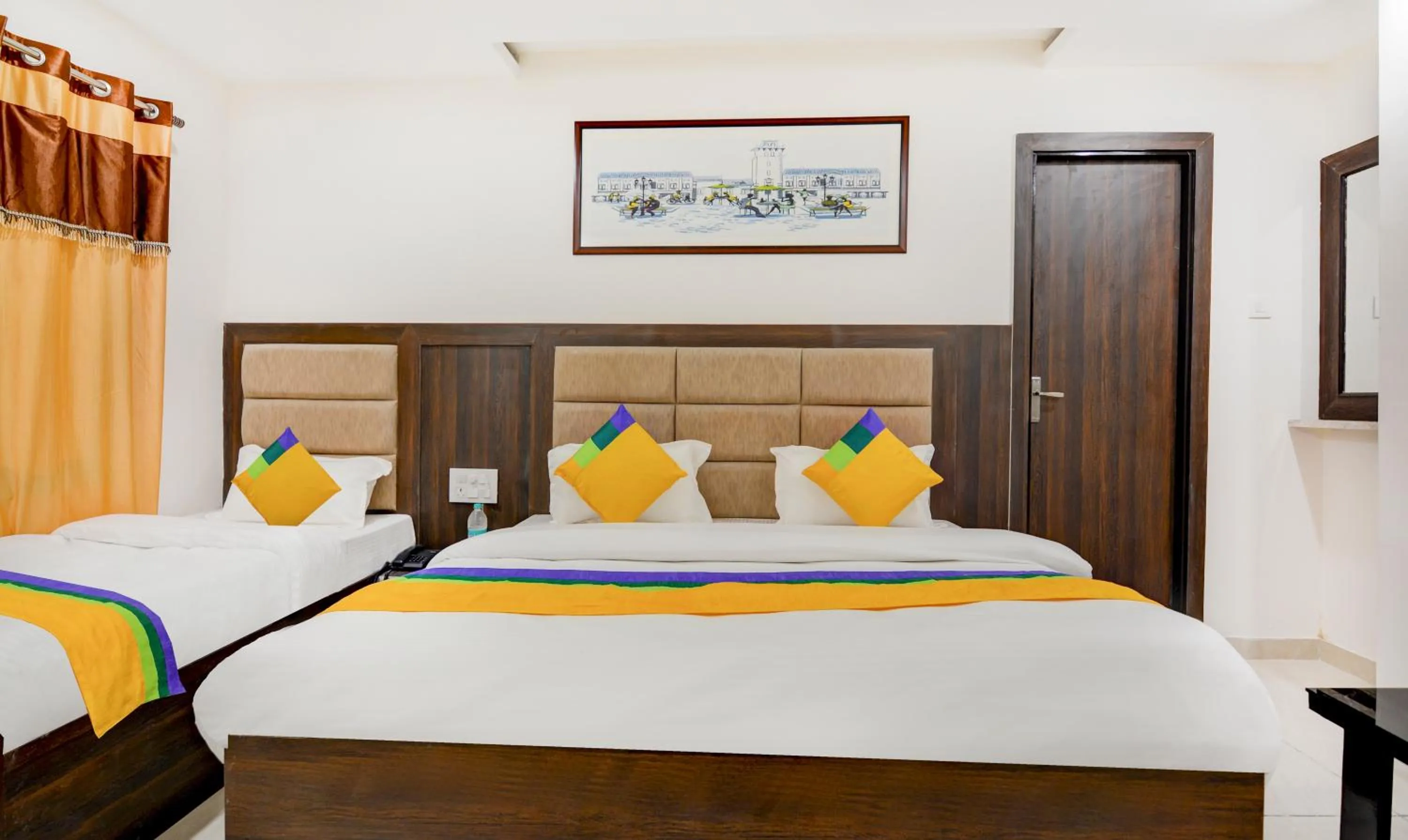 Bedroom, Bed in Itsy Hotels K K Residency Staywell