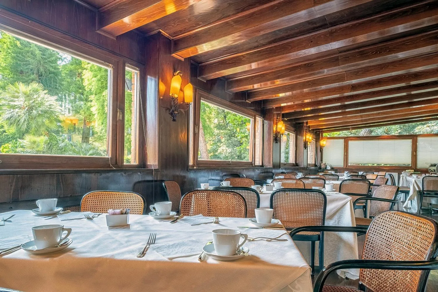 Restaurant/places to eat in Hotel Villa Mabapa