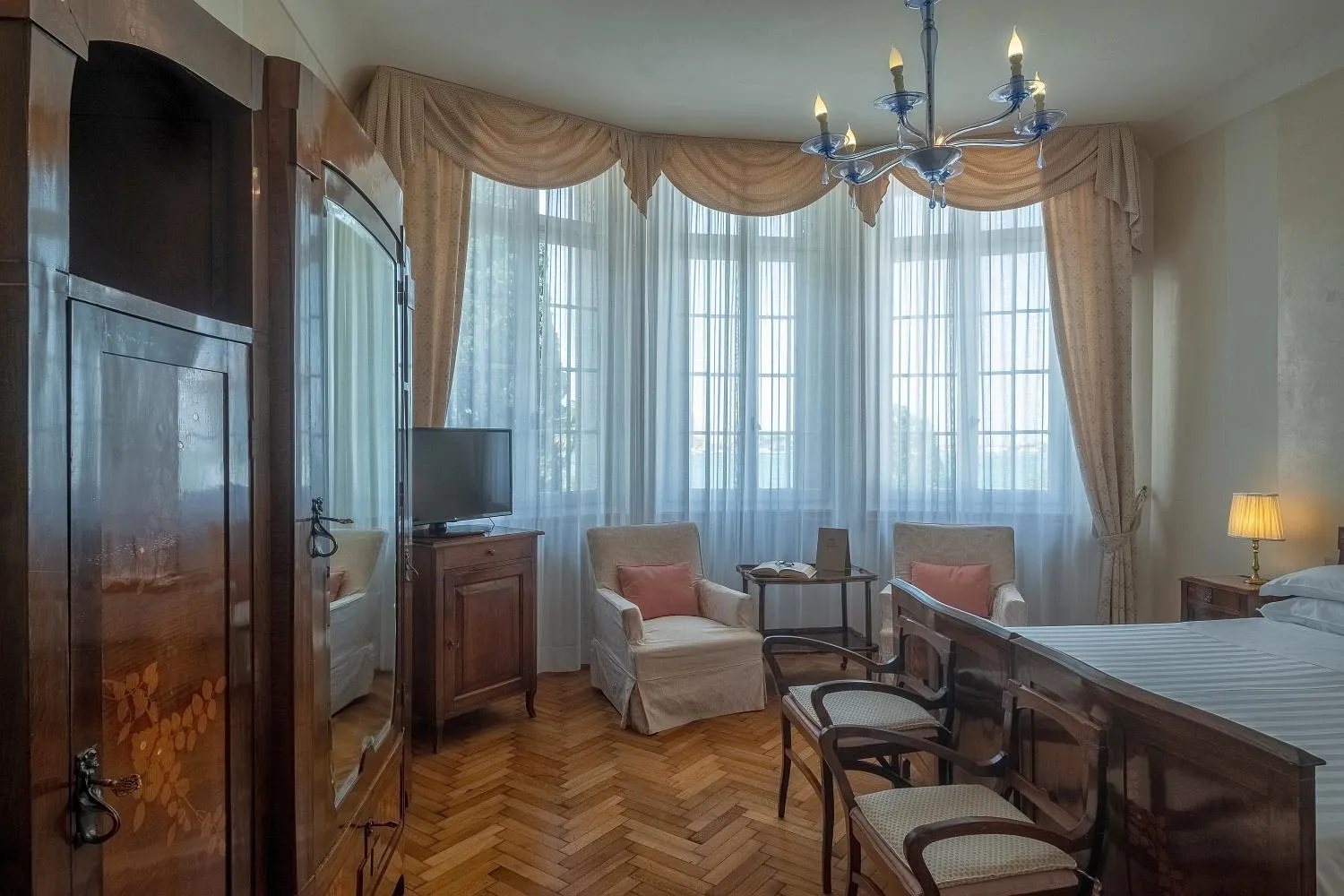 Bed in Hotel Villa Mabapa