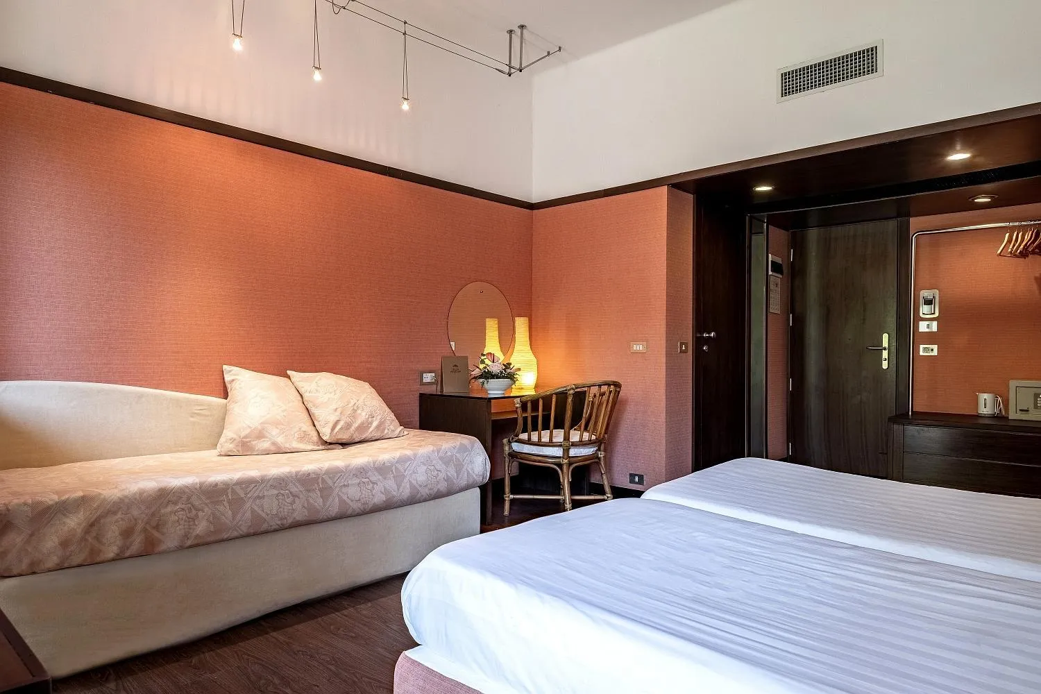 Bed in Hotel Villa Mabapa