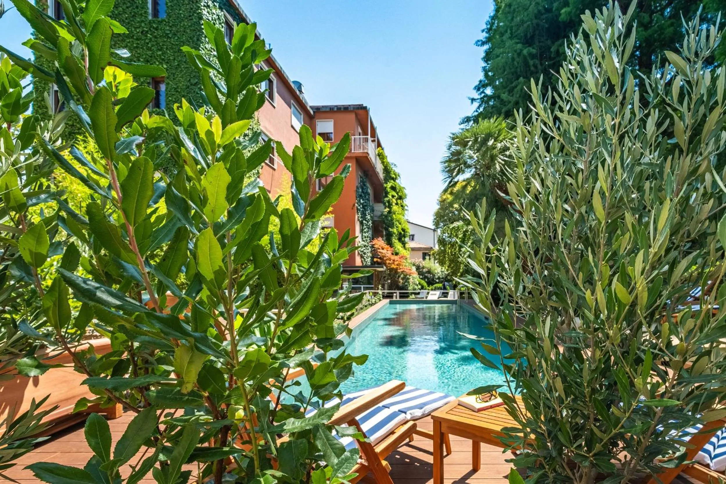Swimming pool in Hotel Villa Mabapa
