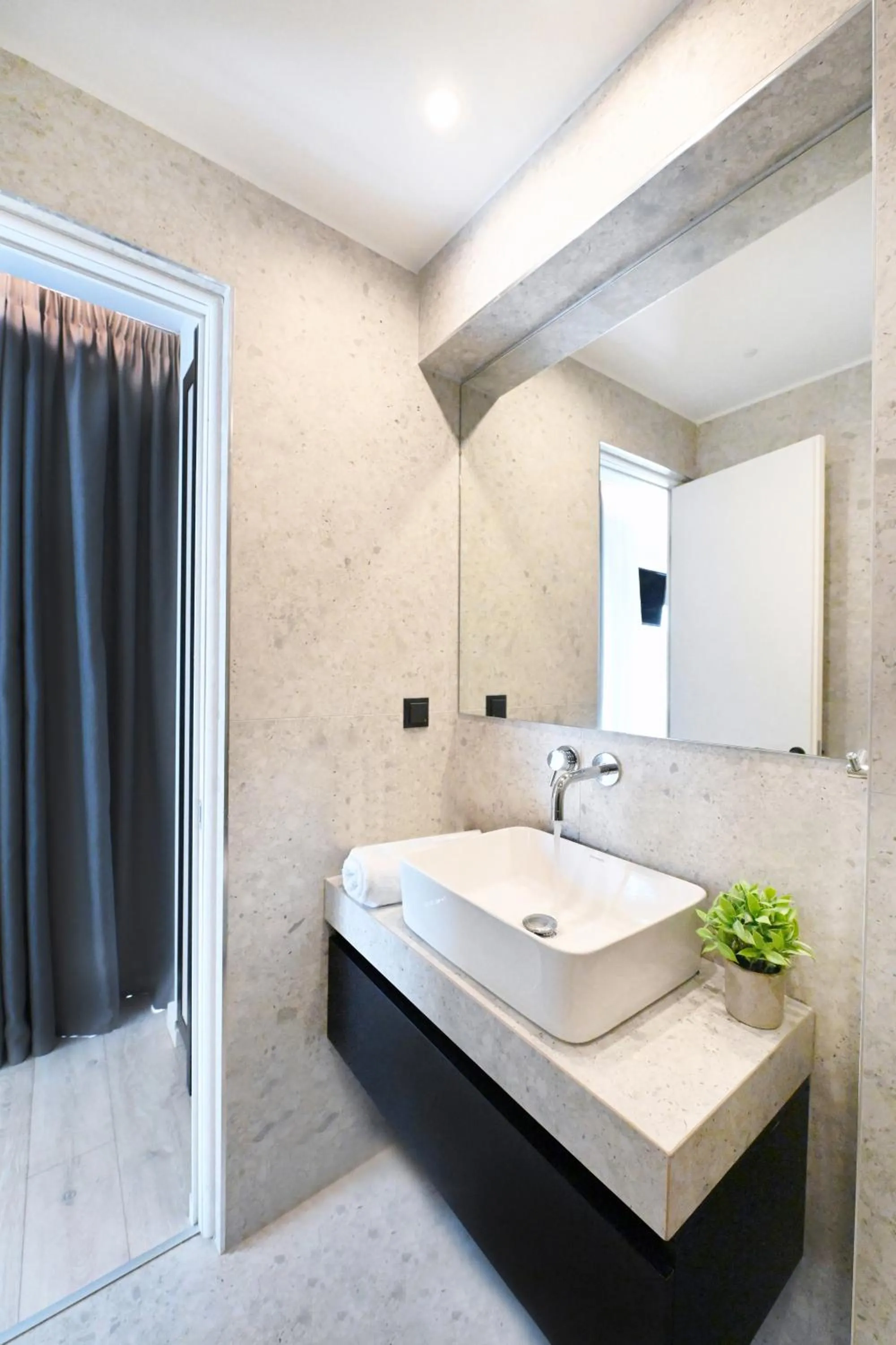 Bathroom, Bed in ICON Urban Living