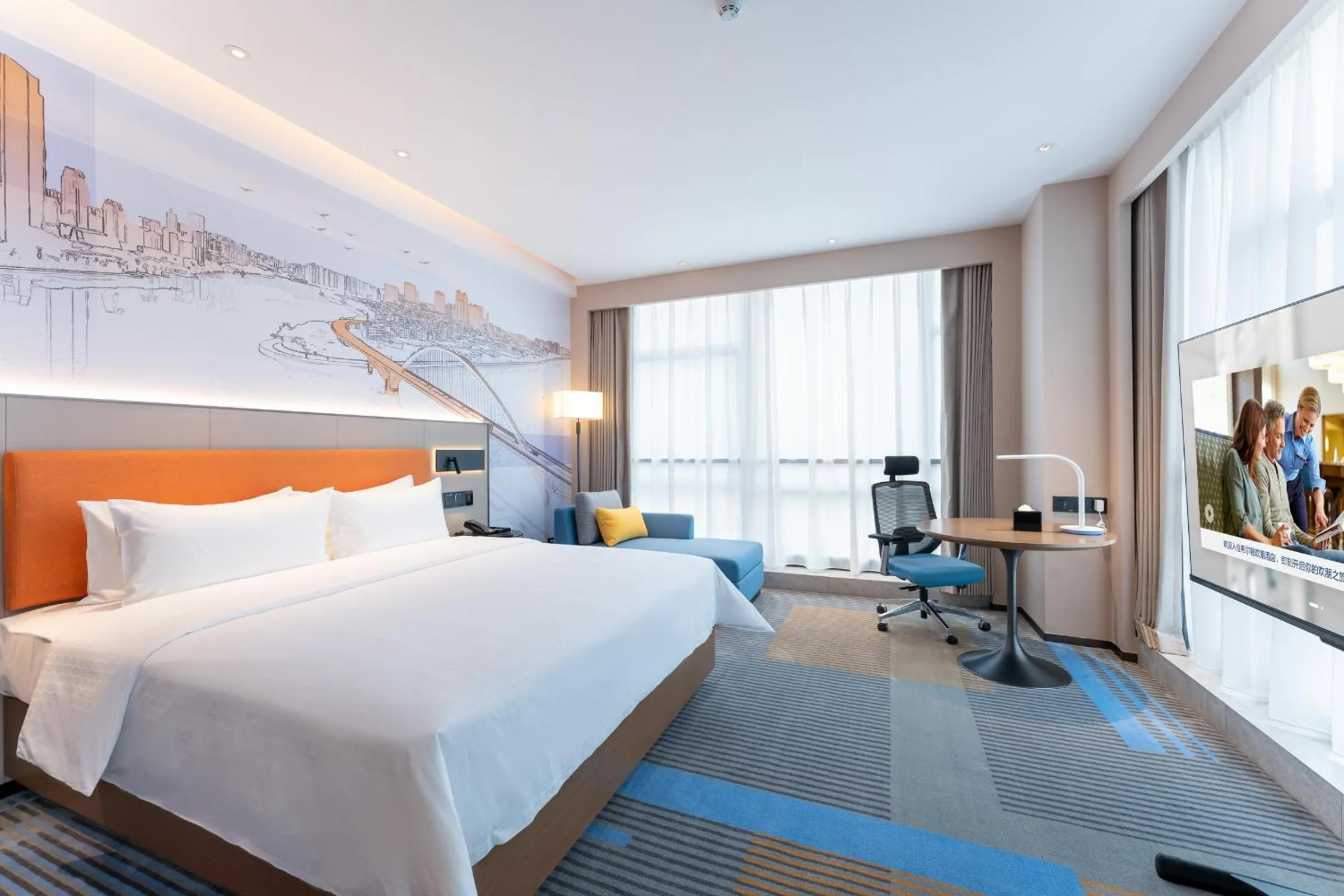 Photo of the whole room, Bed in Hampton by Hilton Guangzhou Jinshazhou