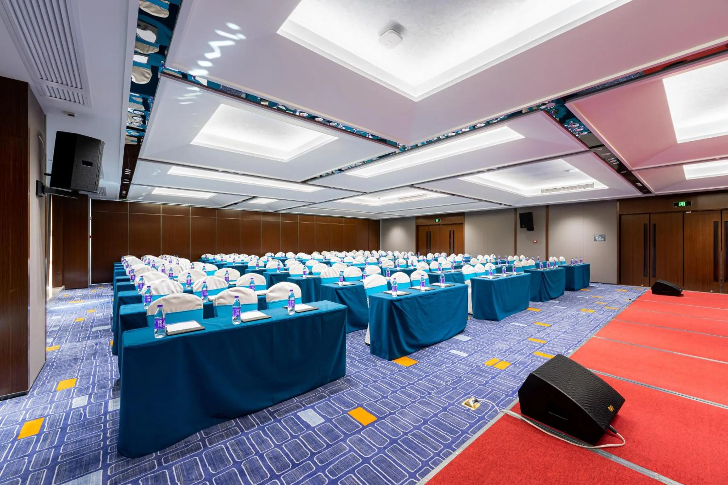 Meeting/conference room in Hampton by Hilton Guangzhou Jinshazhou