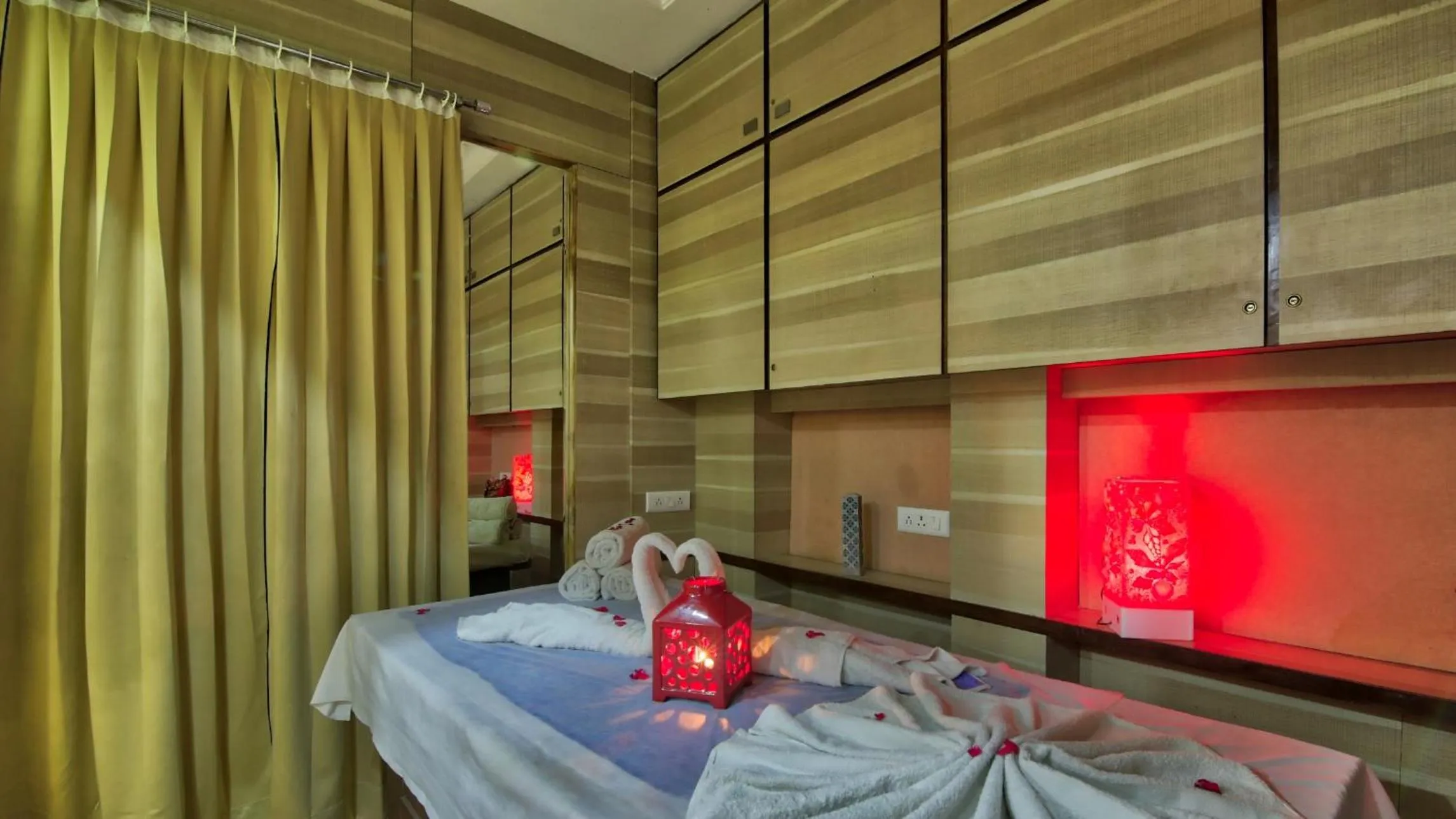 Bed in Milestone 251