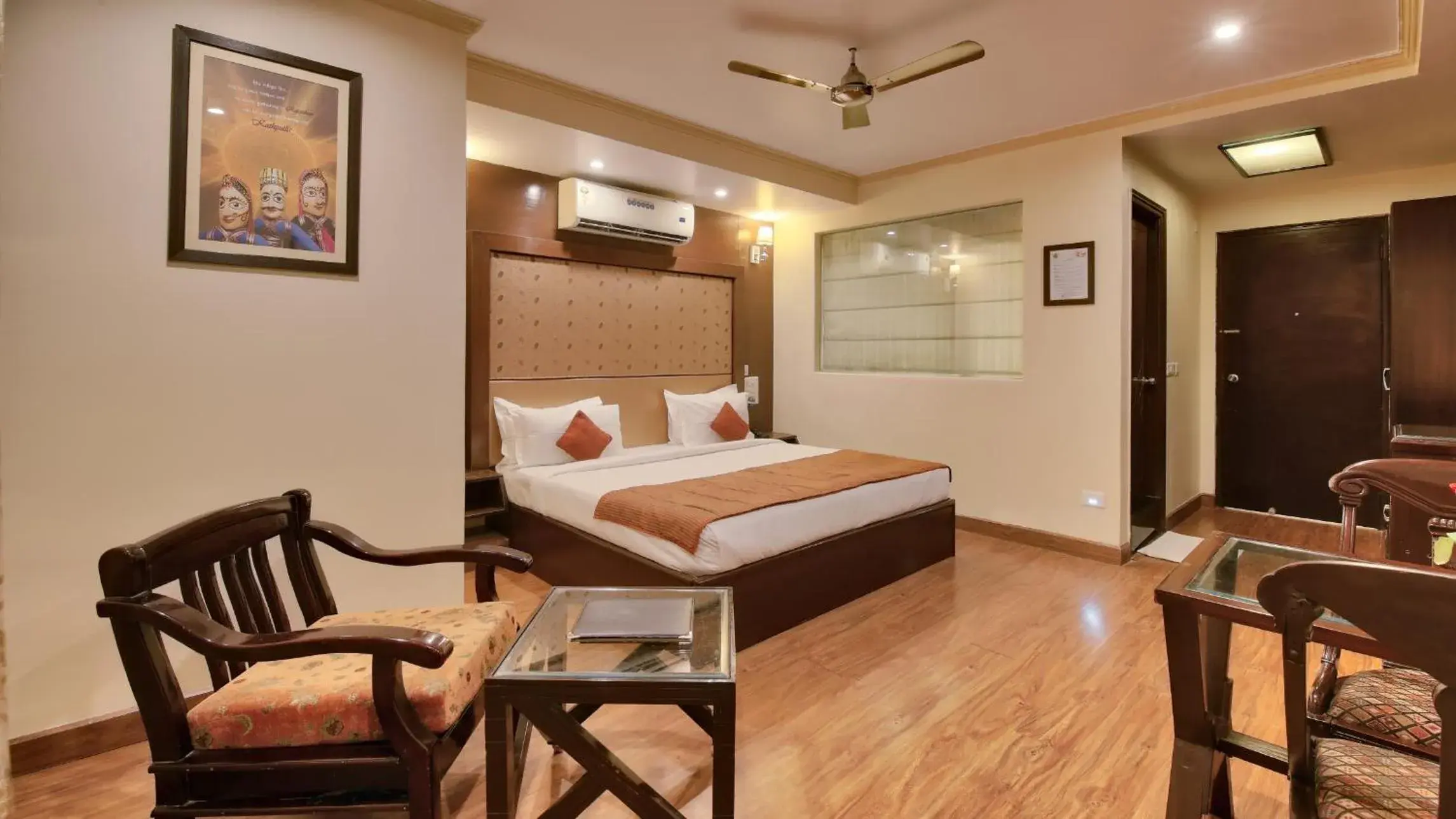 Bed in Milestone 251 Bed in Milestone 251