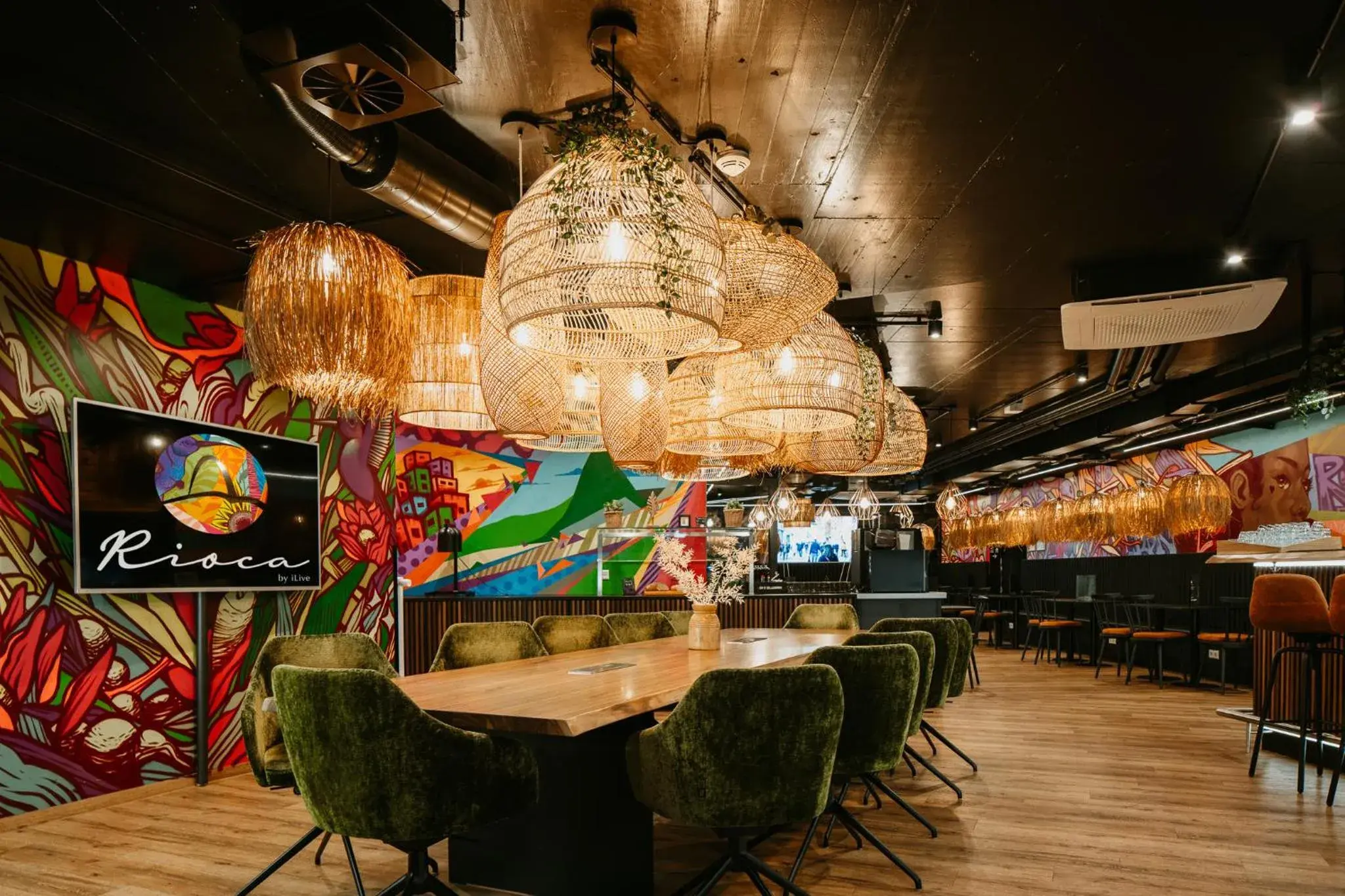 Lounge or bar in Rioca Neu-Ulm Posto 5 Lounge or bar in Rioca Neu-Ulm Posto 5