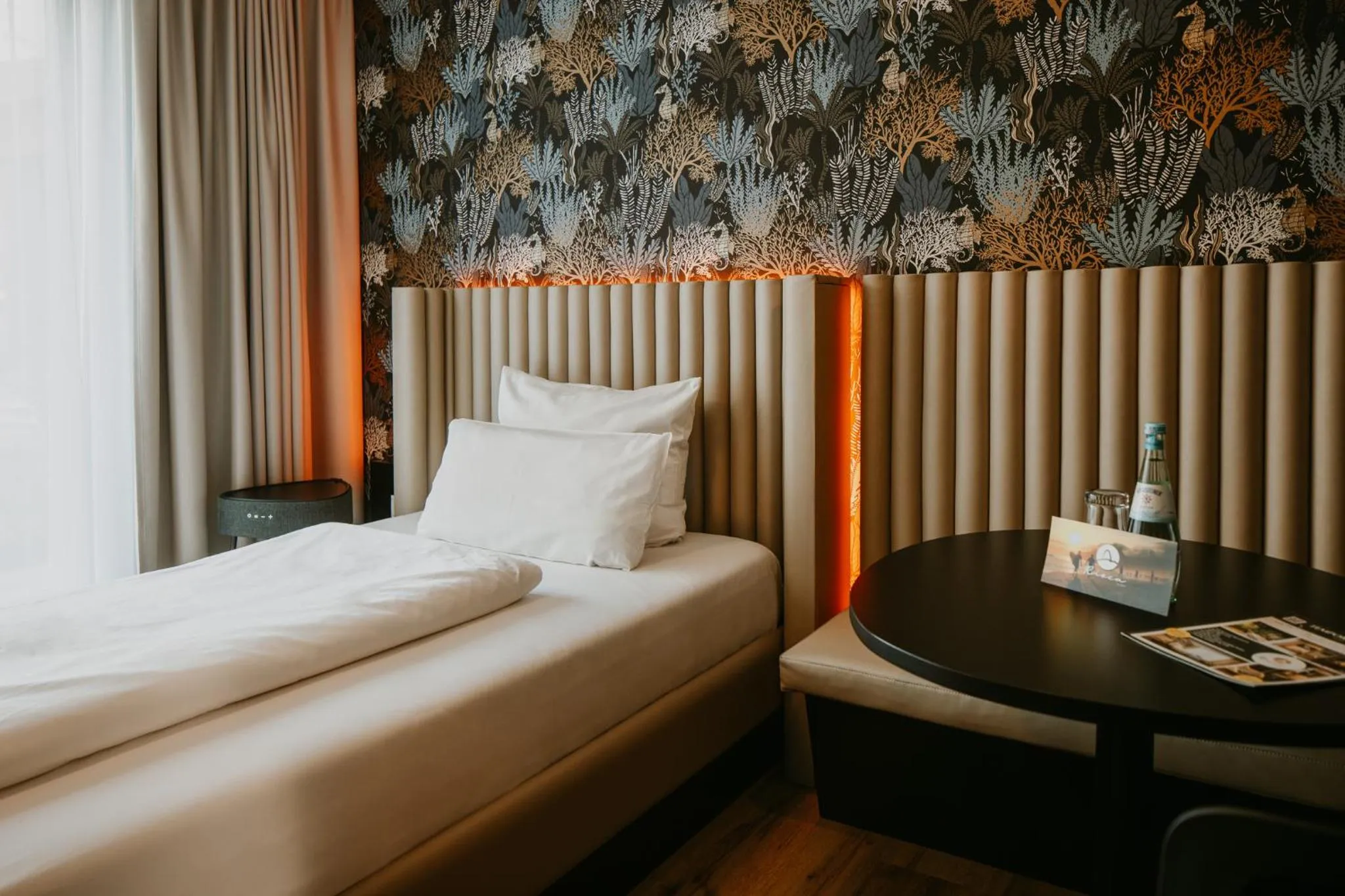 Photo of the whole room, Bed in Rioca Neu-Ulm Posto 5