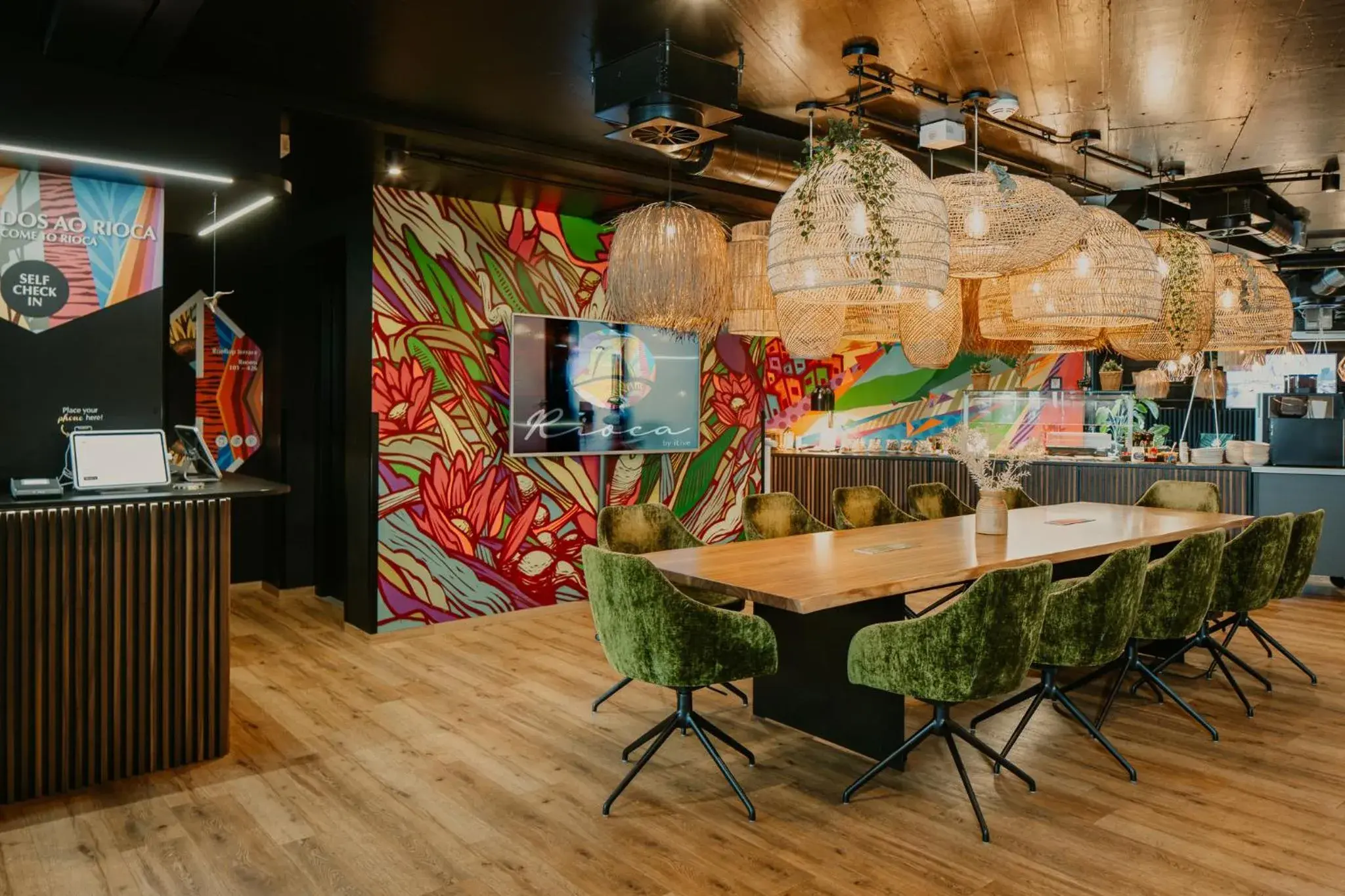 Lounge or bar in Rioca Neu-Ulm Posto 5 Lounge or bar in Rioca Neu-Ulm Posto 5