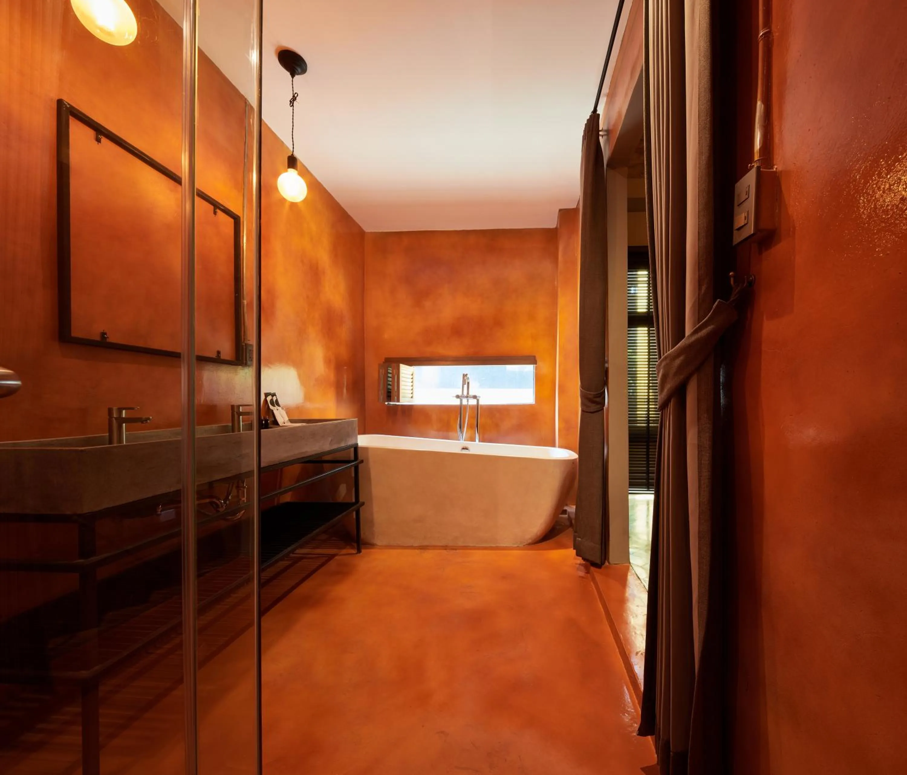 Bathroom in 515 VICTORY Hotel