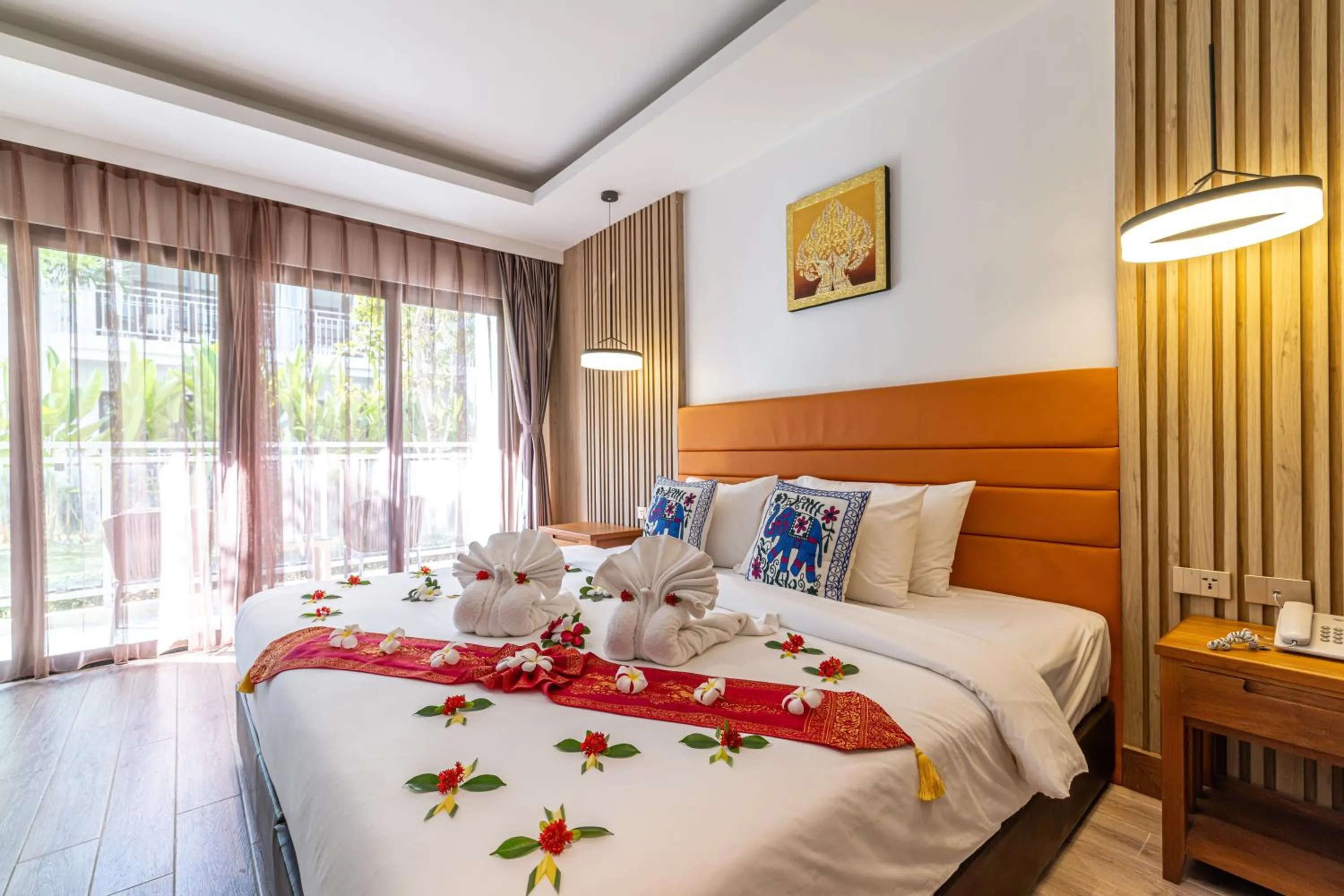 Bed in Royal Yao Yai Island Beach Resort