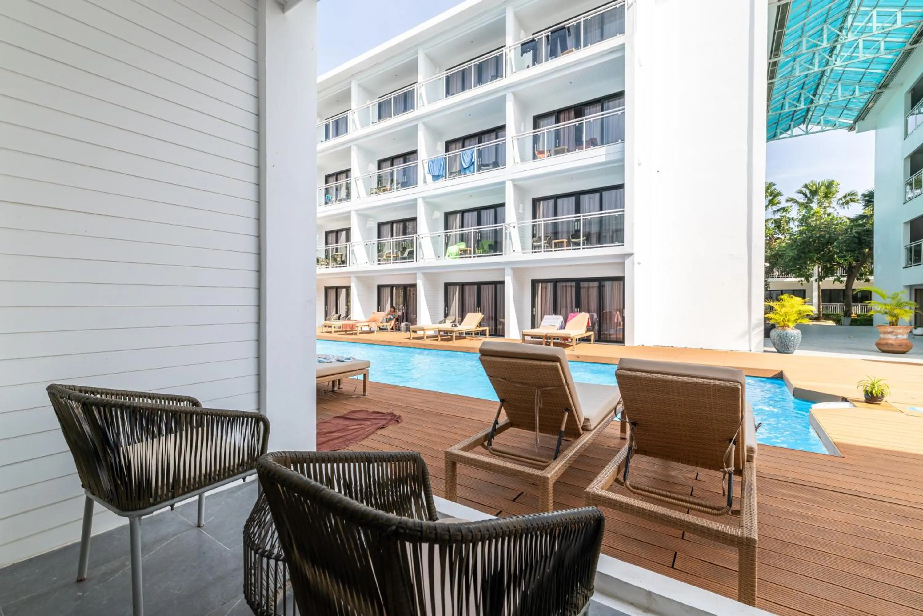 Property building in Royal Yao Yai Island Beach Resort