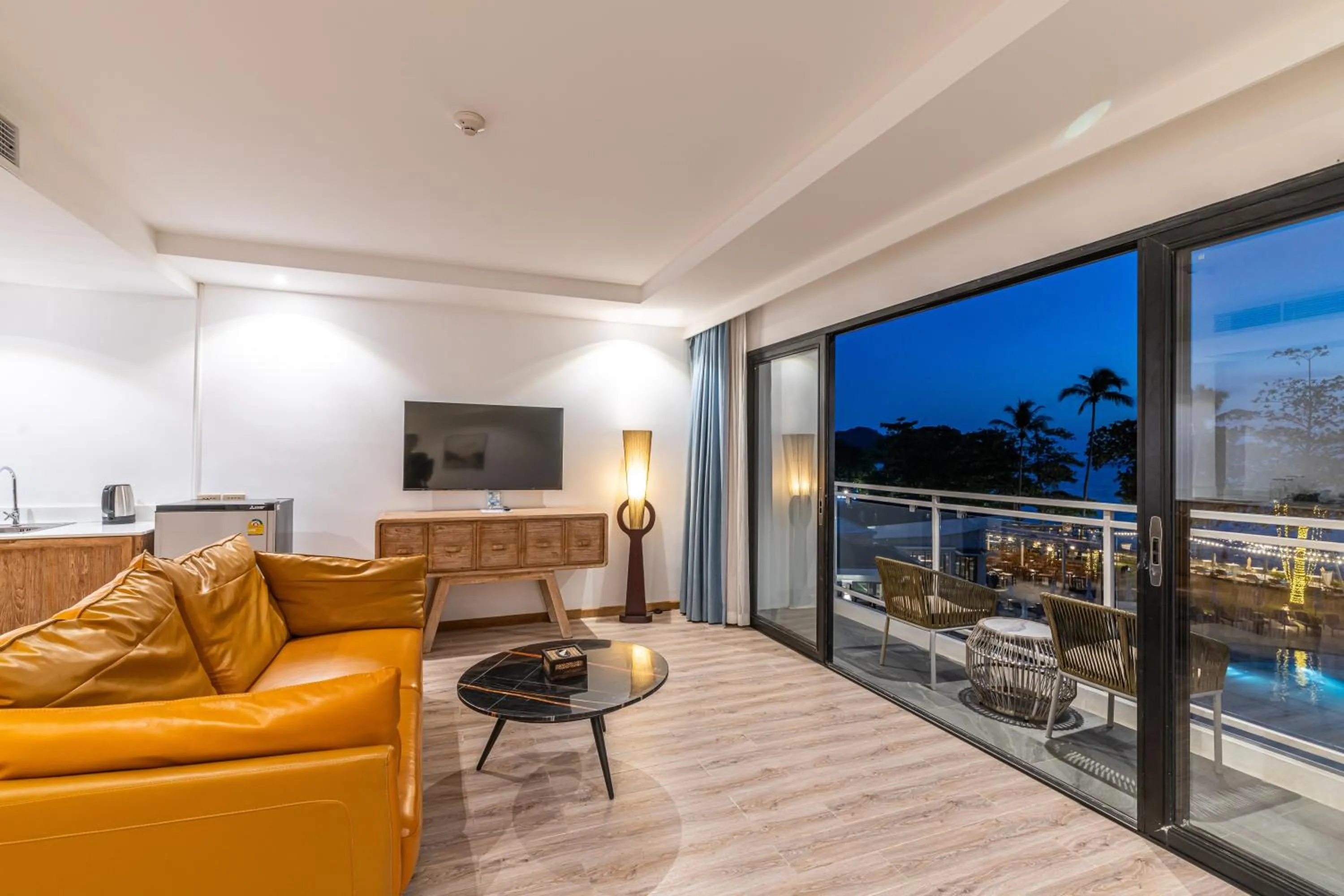 Patio in Royal Yao Yai Island Beach Resort