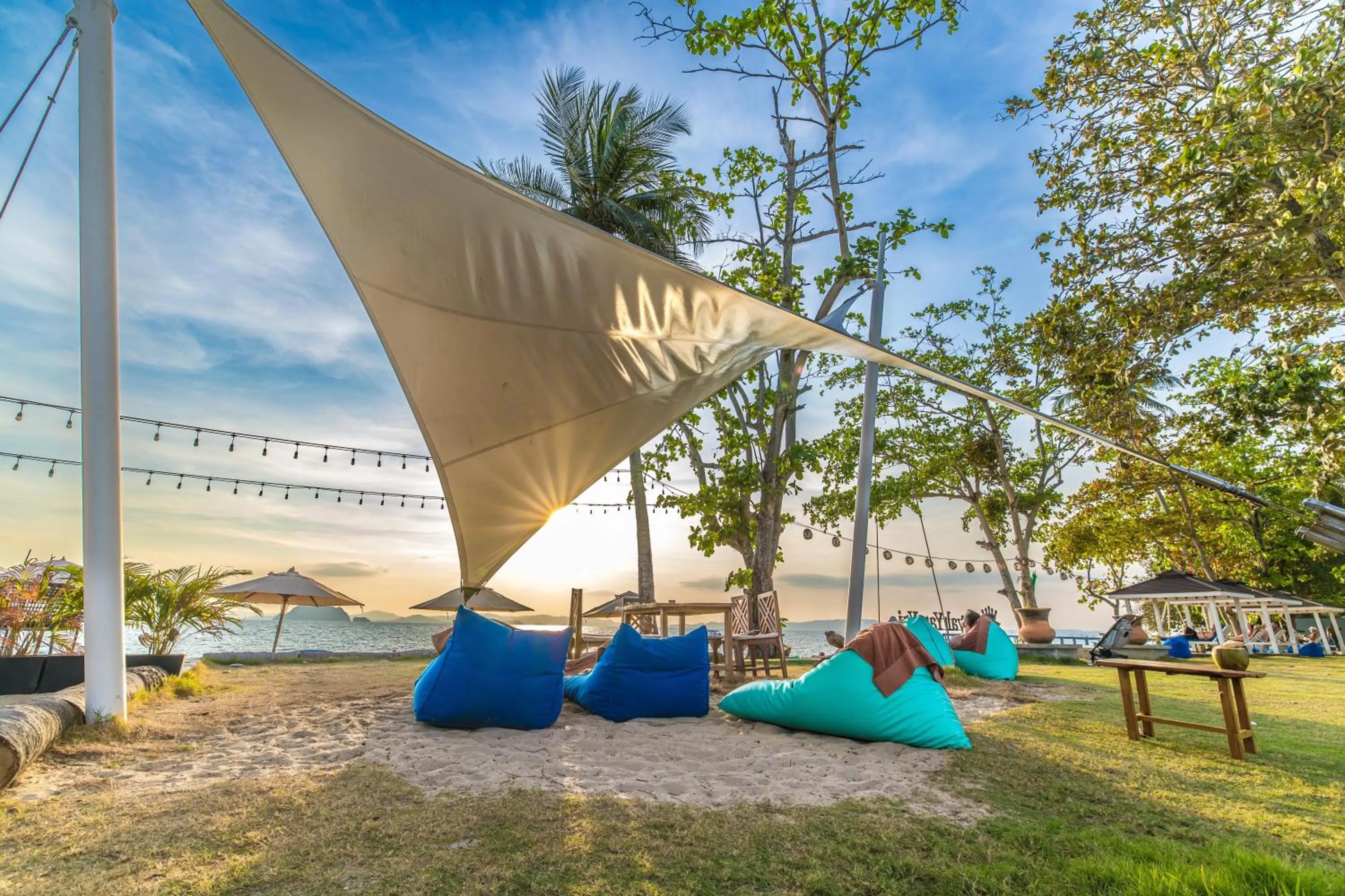 Day in Royal Yao Yai Island Beach Resort