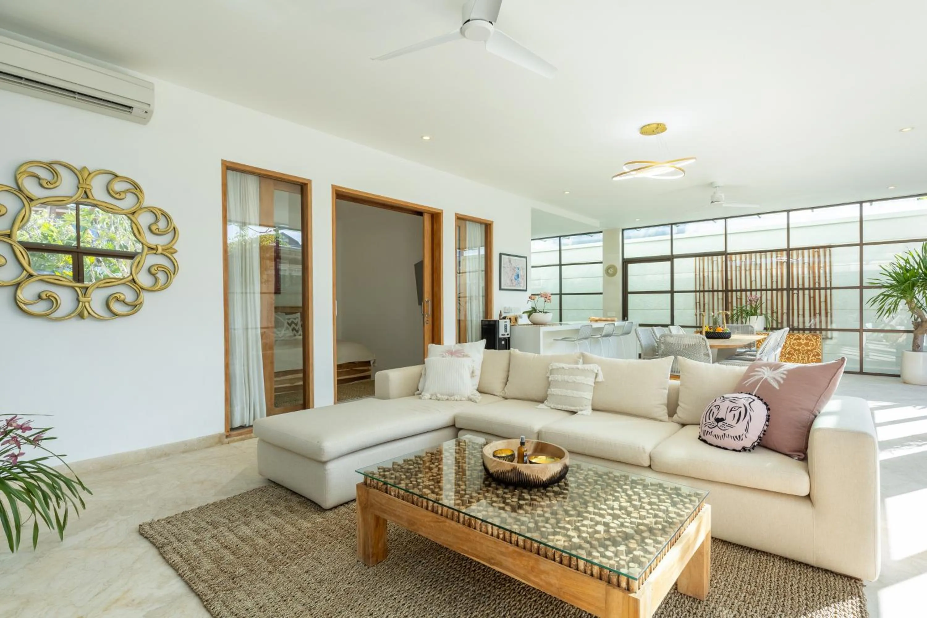 Living room in Villa Lumut 3 Bedrooms Central Seminyak