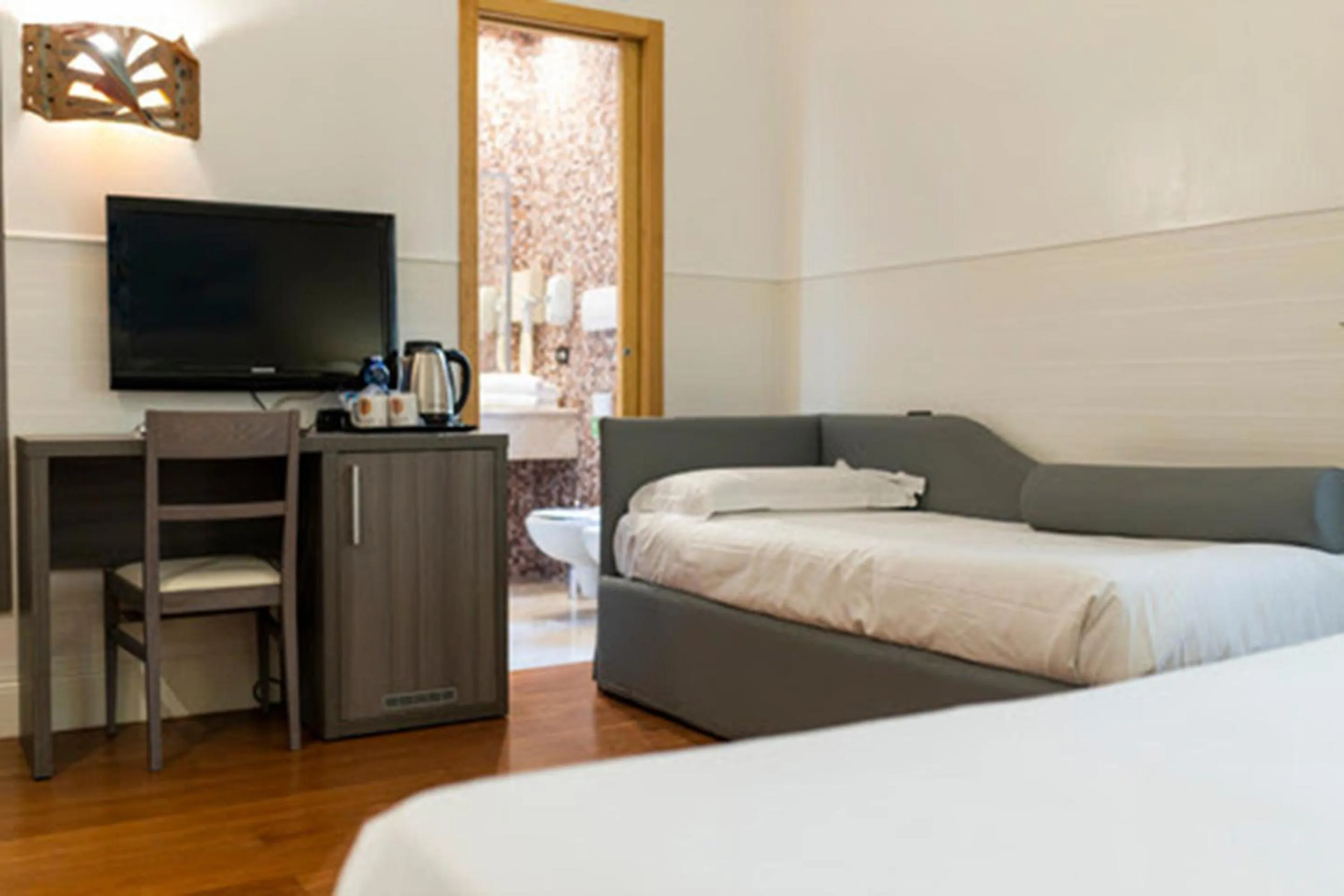 Bedroom, Bed in Hotel Aphrodite