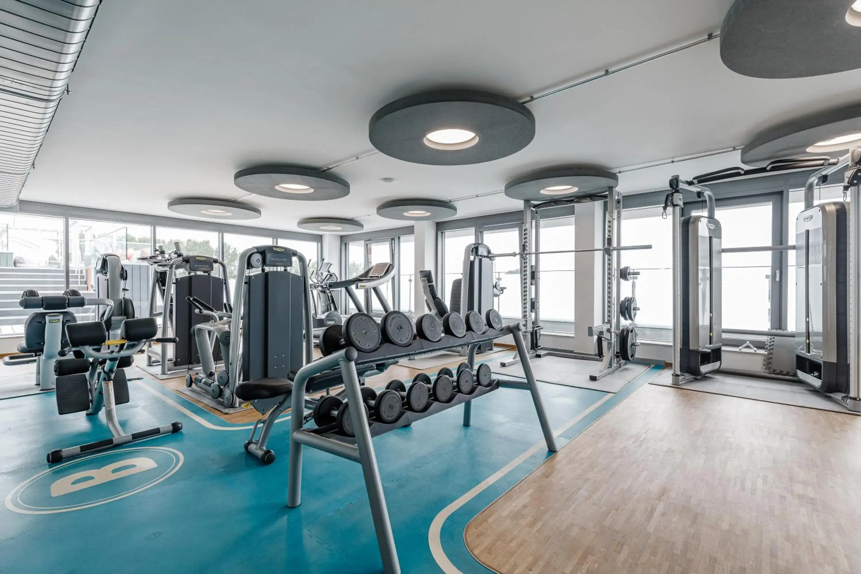 Fitness centre/facilities in Brucklyn Suites Fitness centre/facilities in Brucklyn Suites