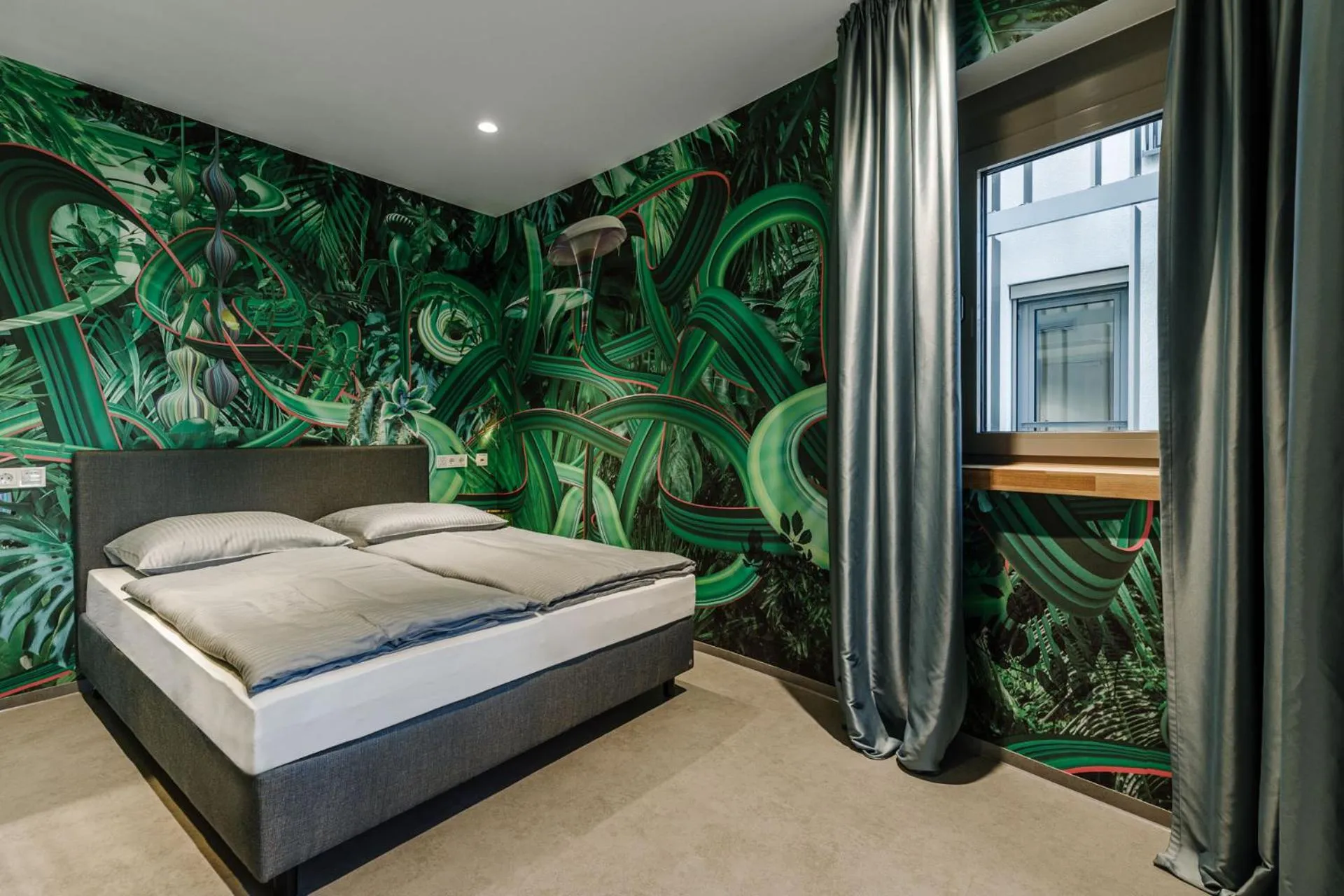 Bed in Brucklyn Suites