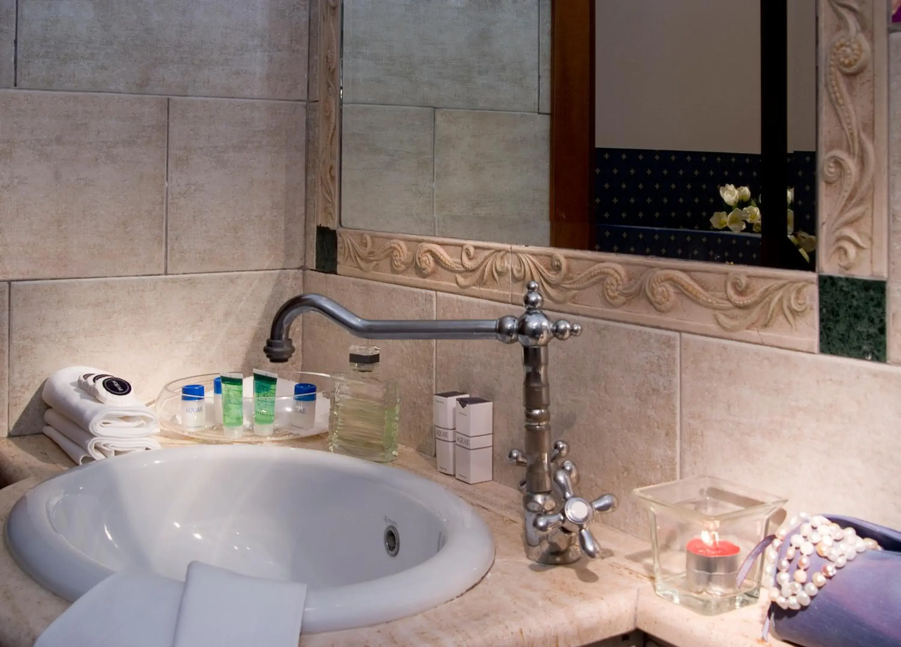 Double Room in Hotel Des Artistes Roma Double Room in Hotel Des Artistes Roma