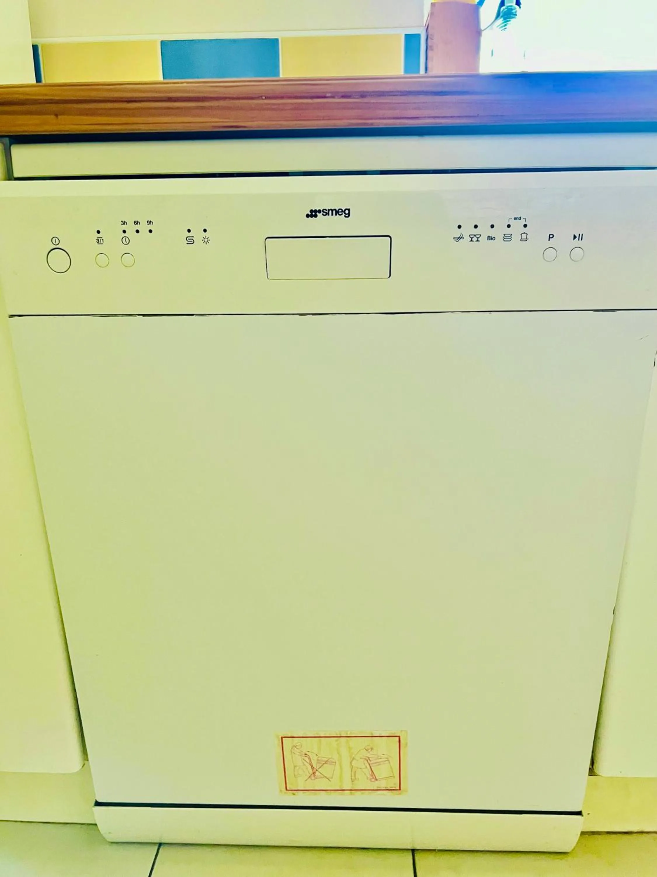 dishwasher in Le Moun Mazet gîte rural 3 étoiles, CLIM, Nature, 6 personnes