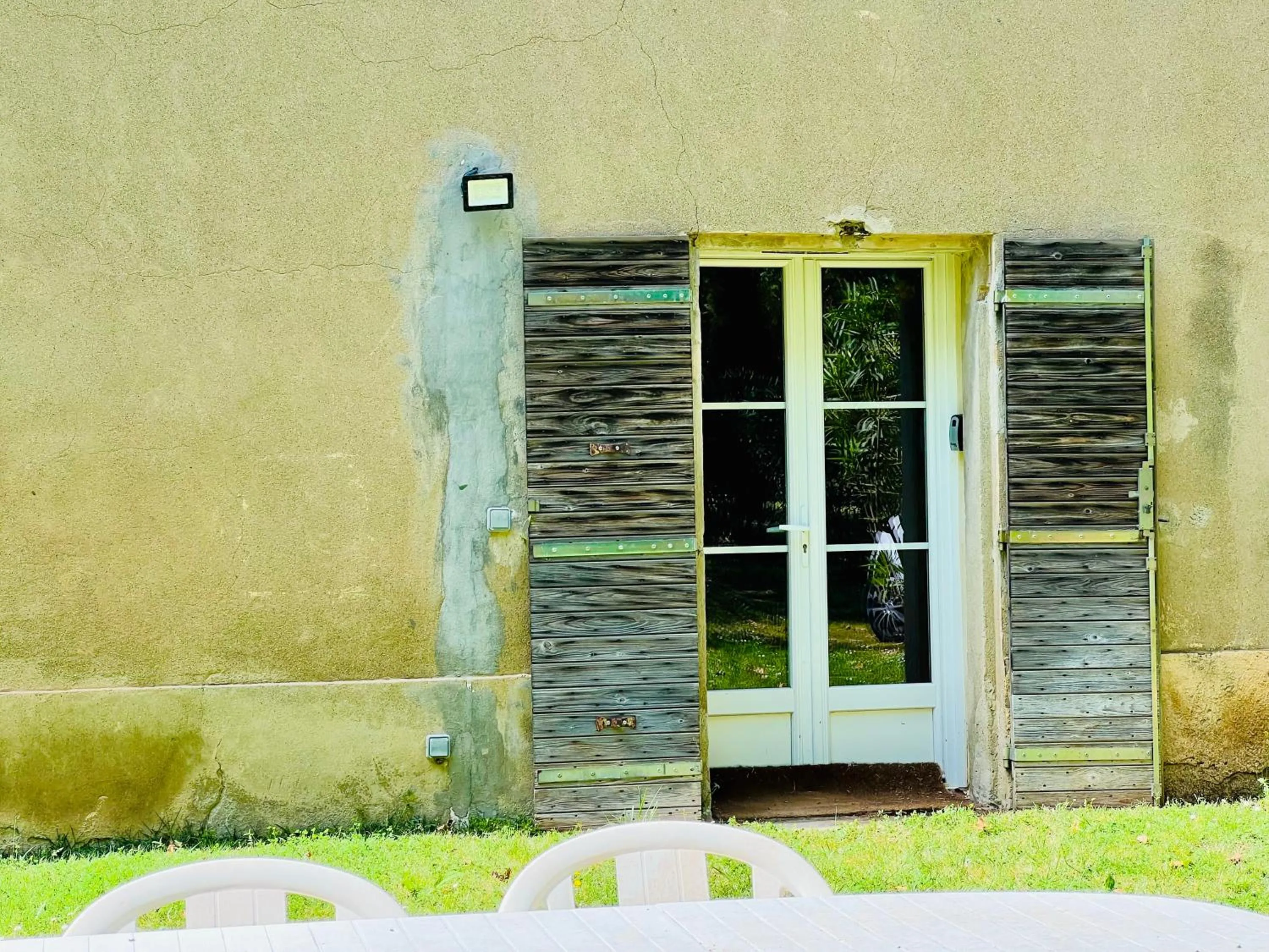 Facade/entrance in Le Moun Mazet gîte rural 3 étoiles, CLIM, Nature, 6 personnes