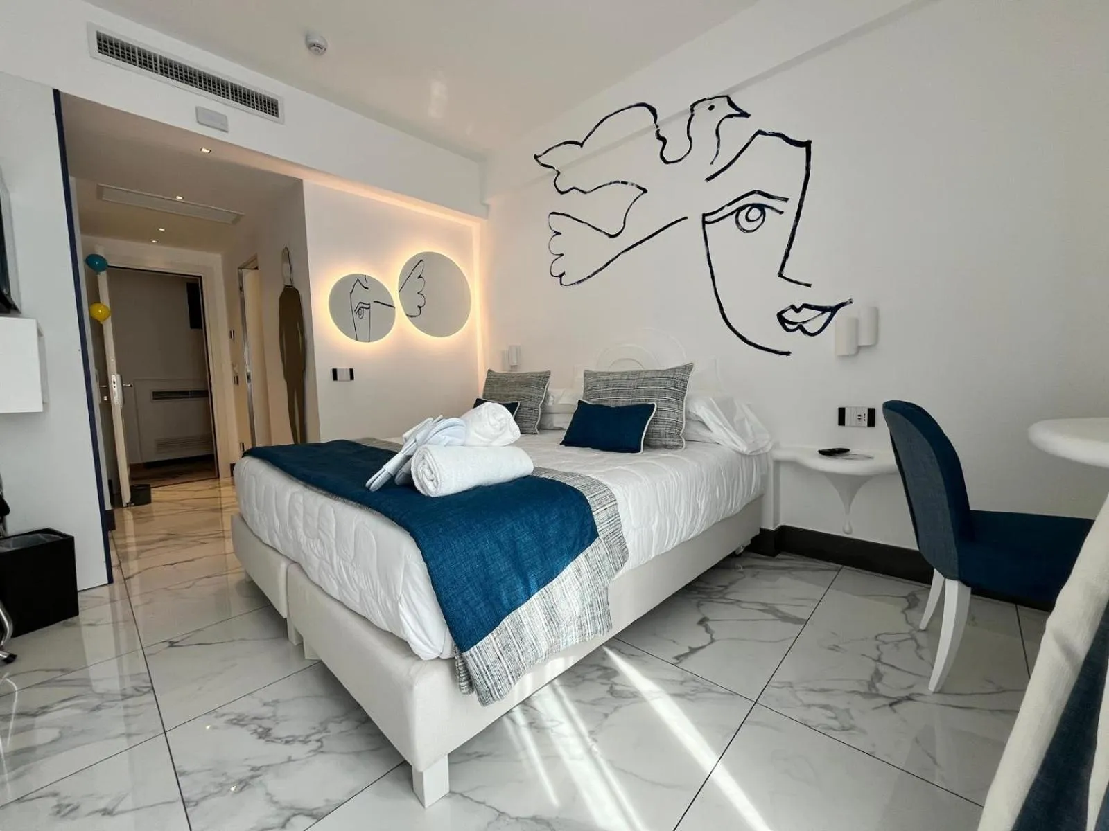 Bed in Positano Art Hotel Pasitea