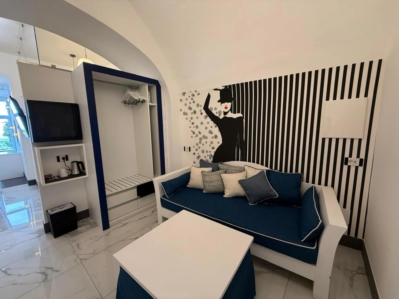 Bed in Positano Art Hotel Pasitea