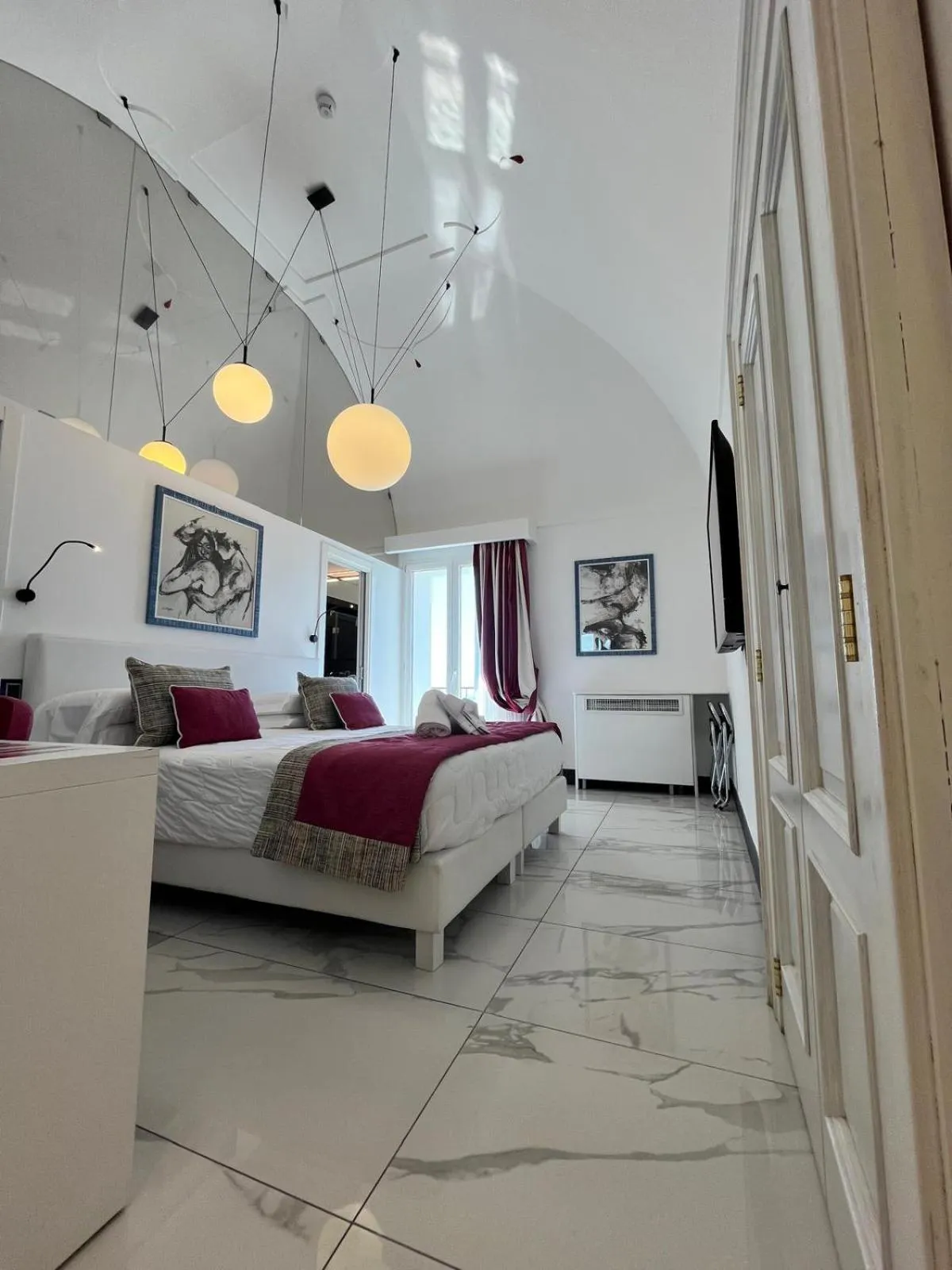 Bed in Positano Art Hotel Pasitea