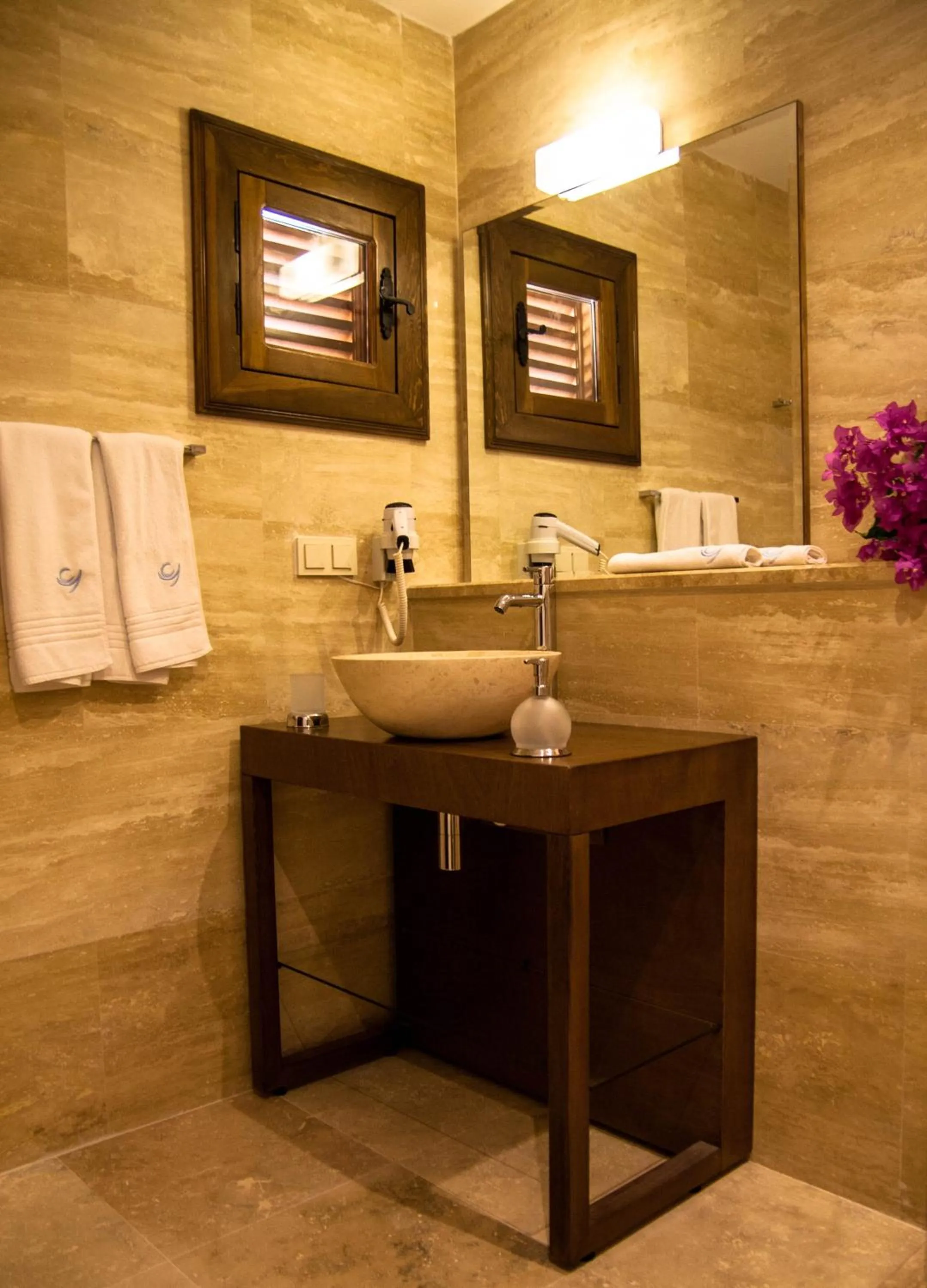 Bathroom in Courtyard