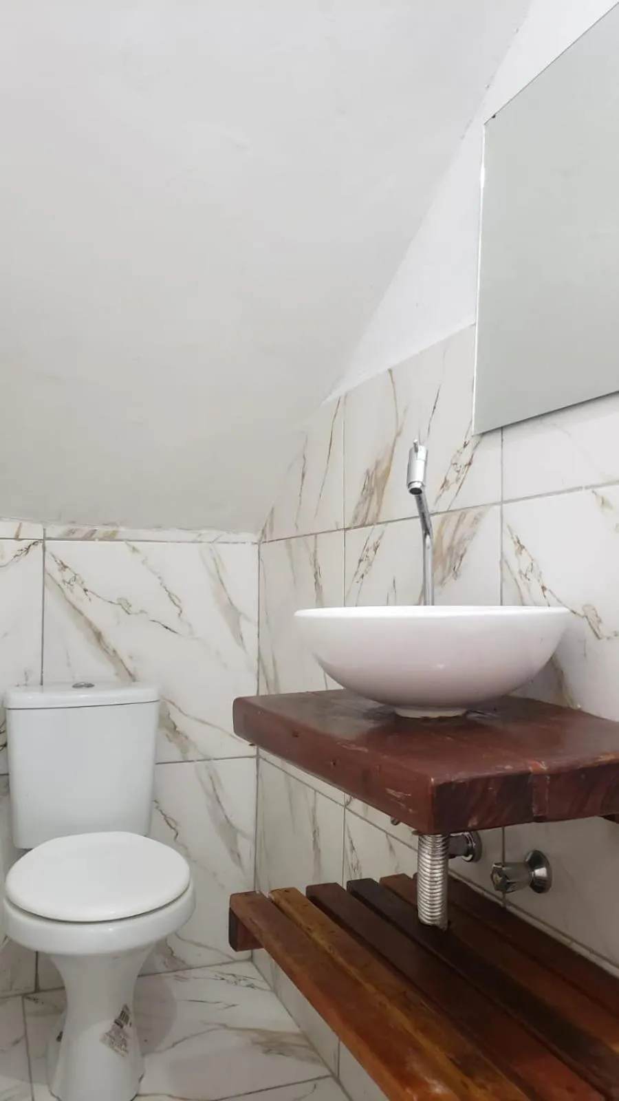 Toilet in Pousada Canto das Cachoeiras