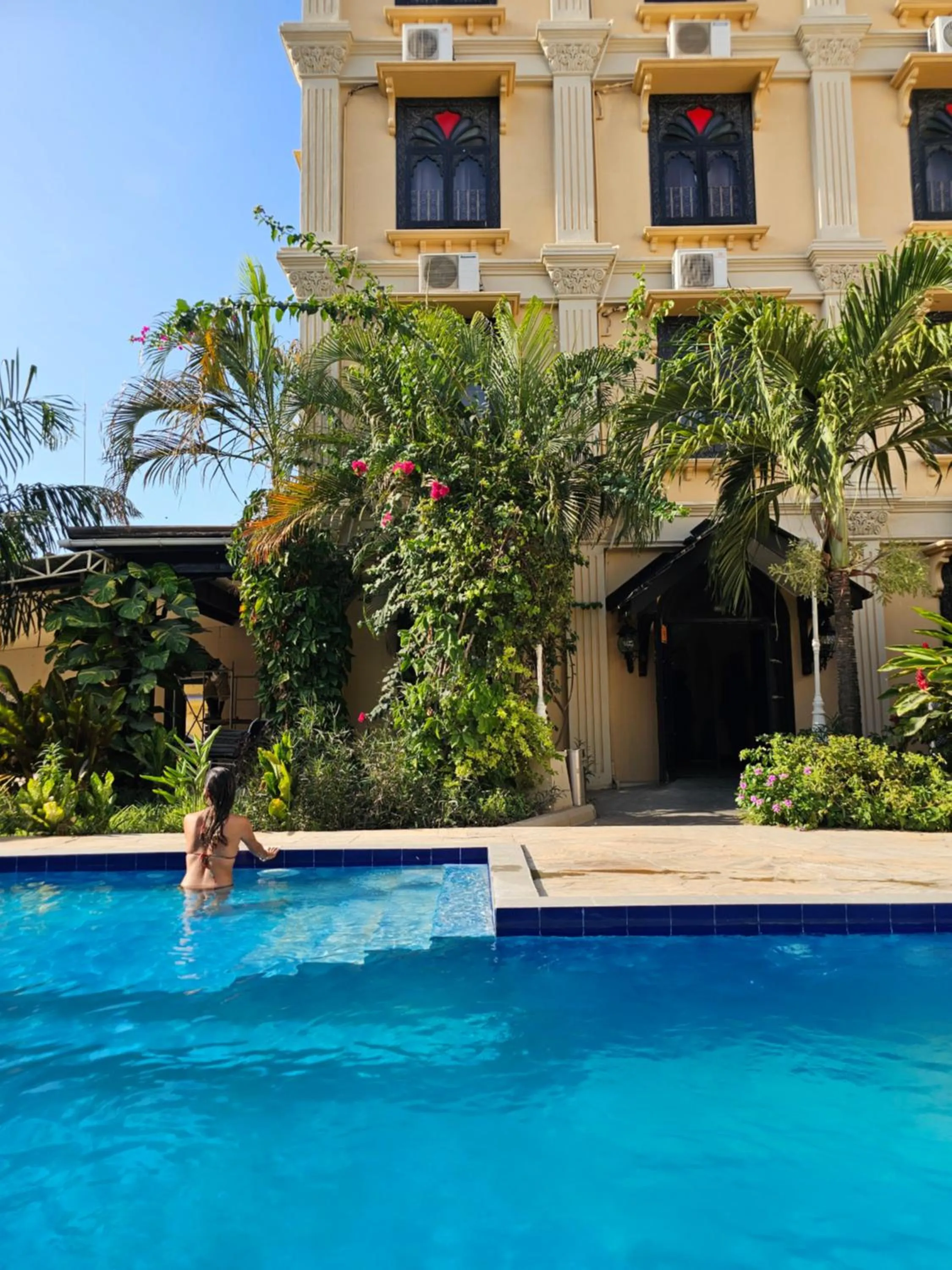 Swimming pool in Golden Tulip Stone Town Boutique