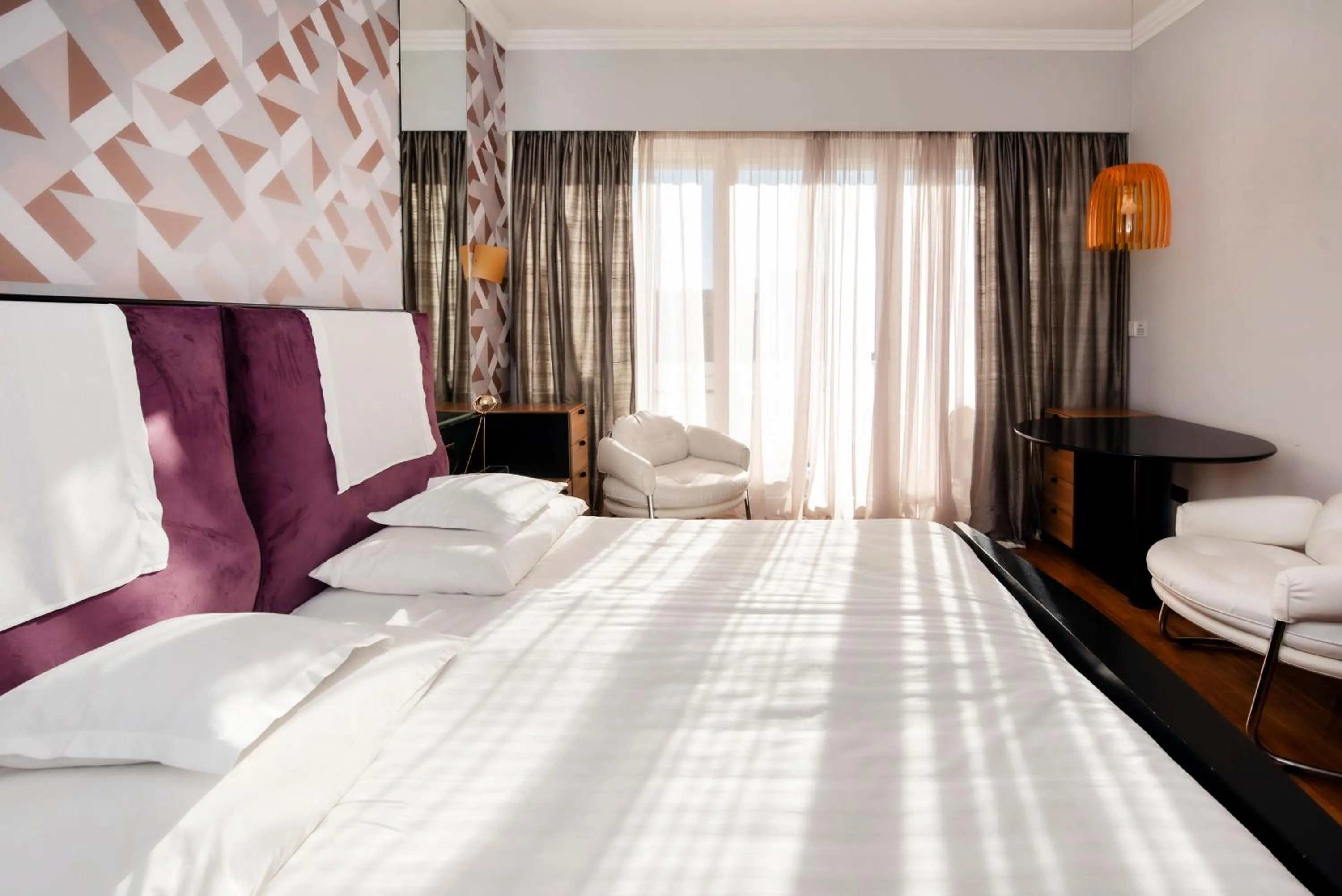 Bedroom, Bed in Hotel Aurora