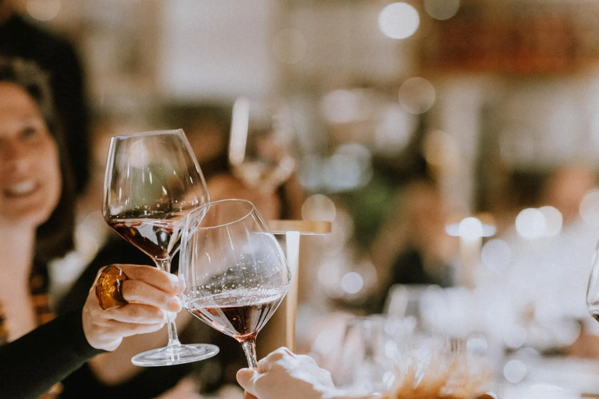 Restaurant/places to eat in Hotel Aurora