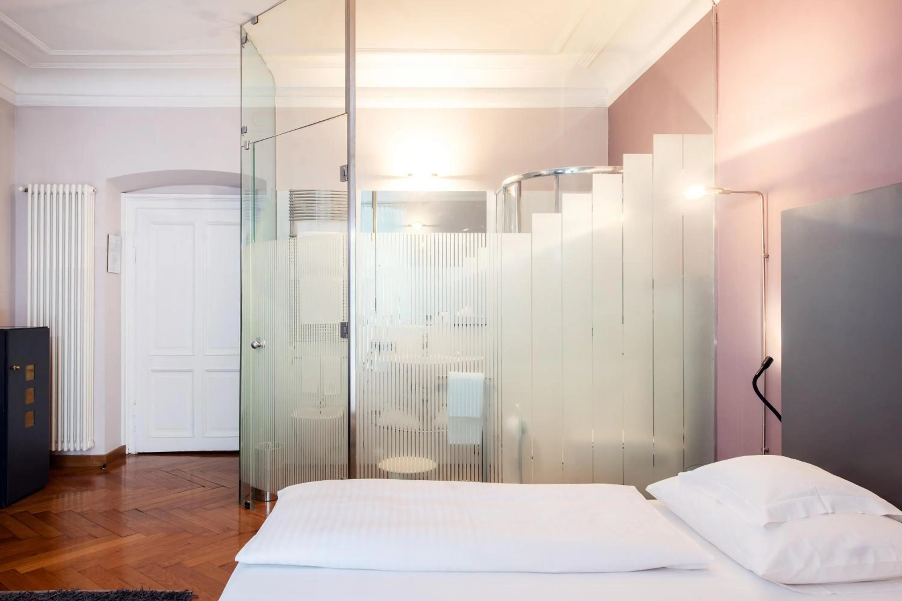 Bedroom, Bed in Hotel Aurora